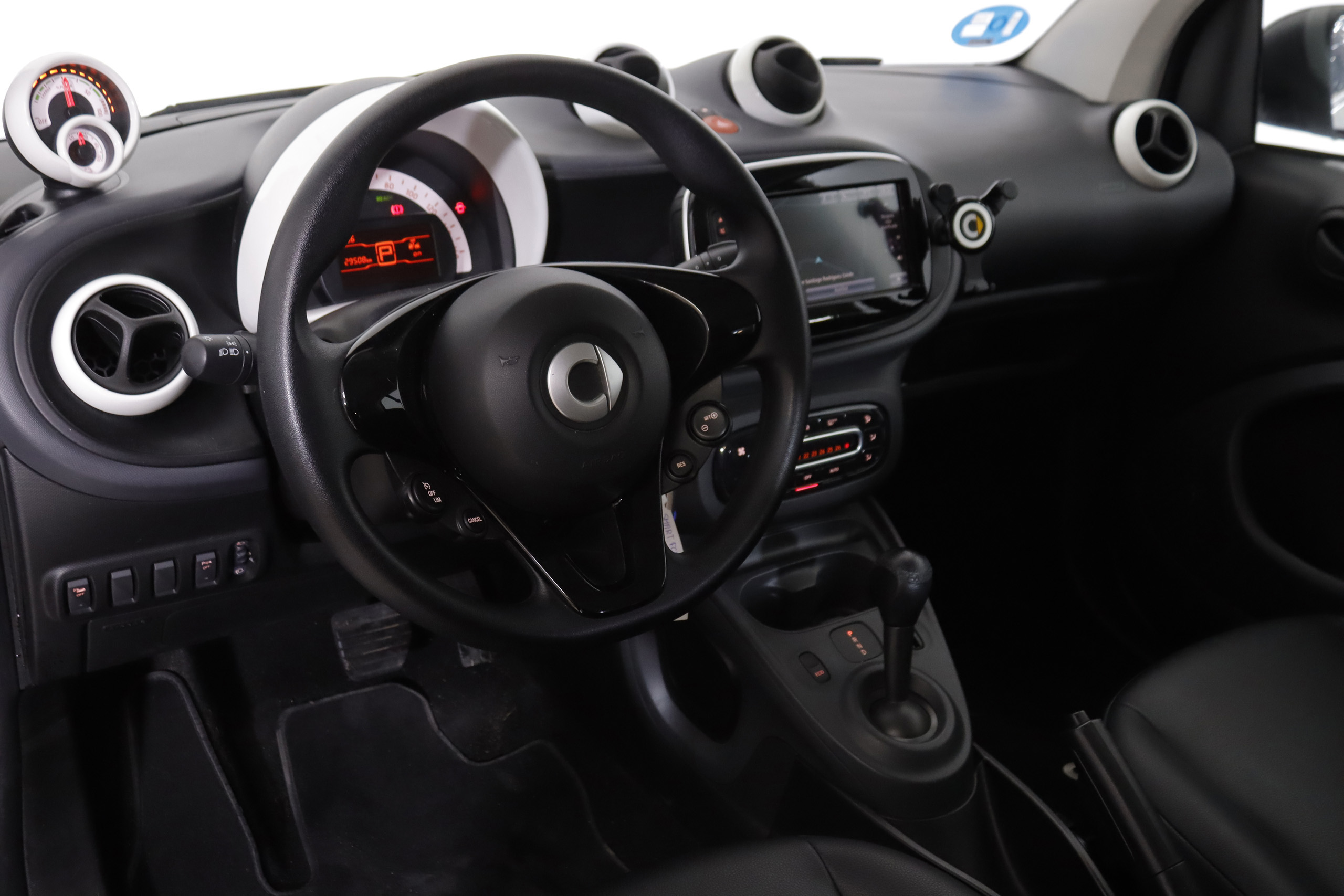 Smart Fortwo COUPE PASSION ELECTRICO AUTO 56cv 3P # NAVY, CUERO foto 14