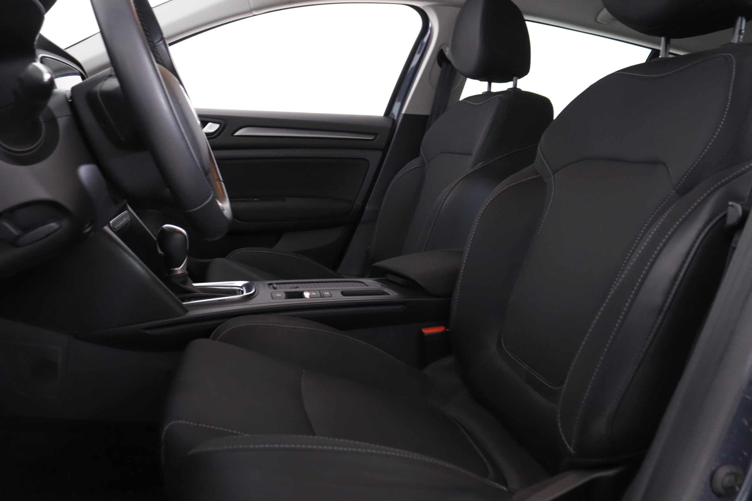 Renault Megane ESTATE 1.6 E-TECH PLUG IN 160CV AUTO 5P # IVA DEDUCIBLE,NAVY,FAROS LED foto 21