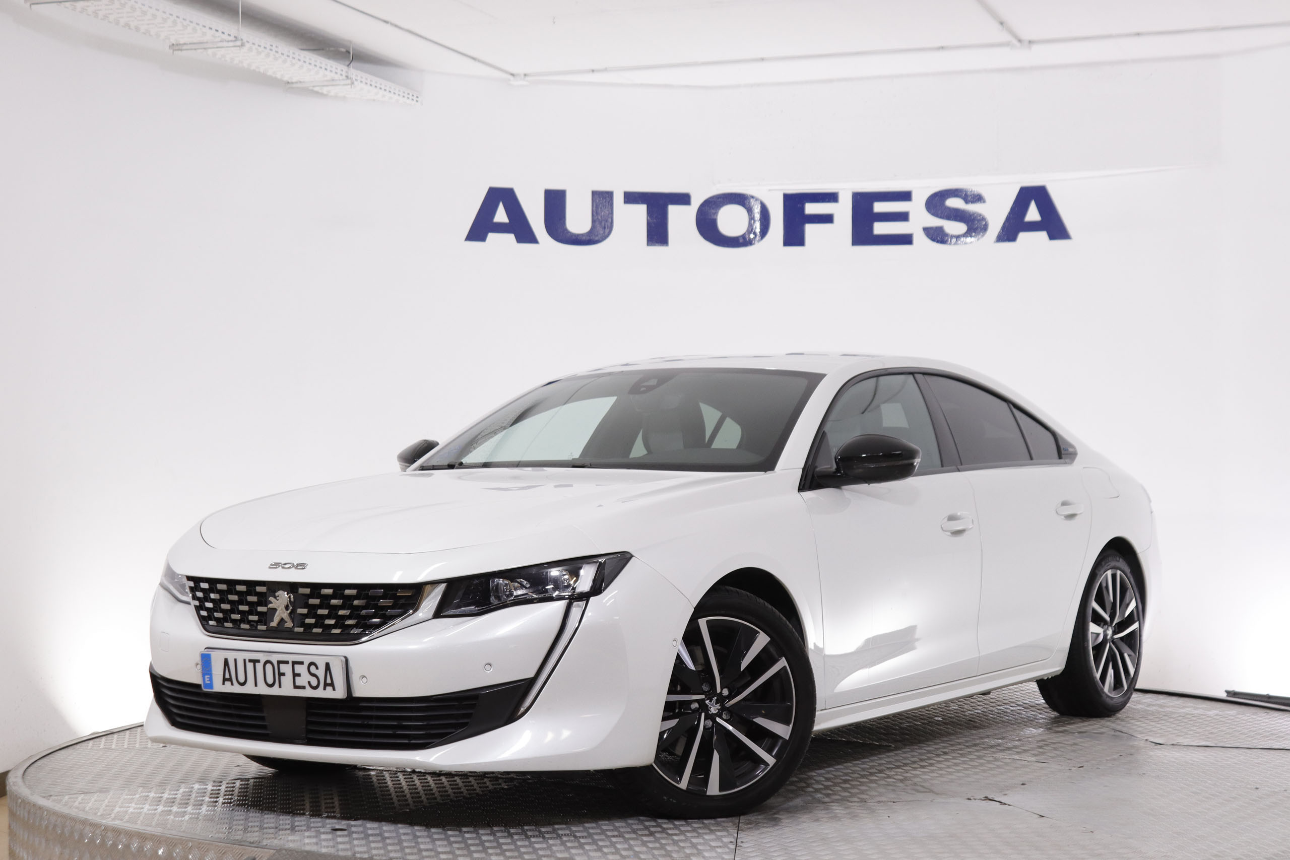 Peugeot 508 GT 1.6 Hibrido Enchufable Auto 180cv 5P # NAVY,FAROS LED,PARKTRONIC,CAMARA TRASERA foto 1