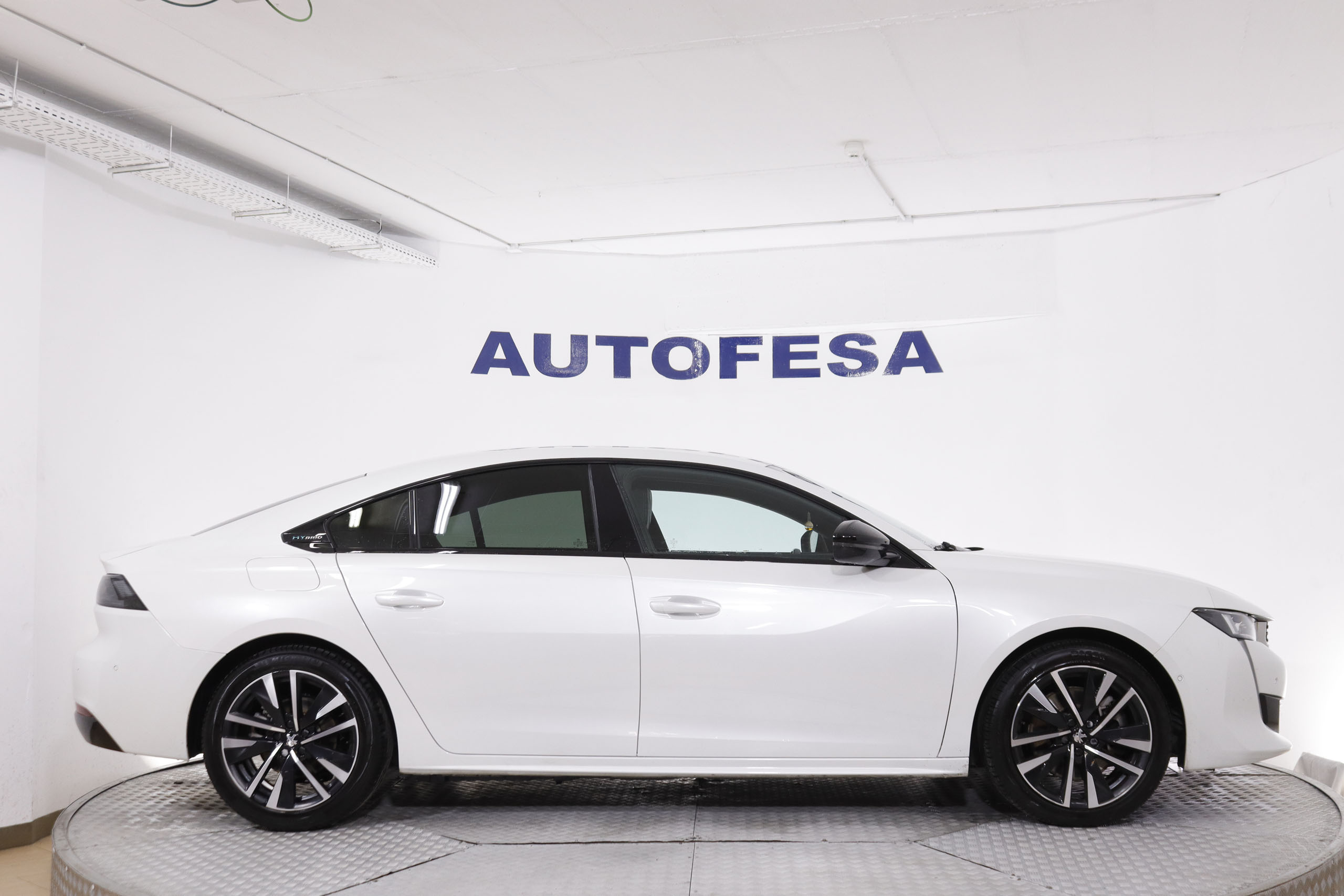 Peugeot 508 GT 1.6 Hibrido Enchufable Auto 180cv 5P # NAVY,FAROS LED,PARKTRONIC,CAMARA TRASERA foto 10