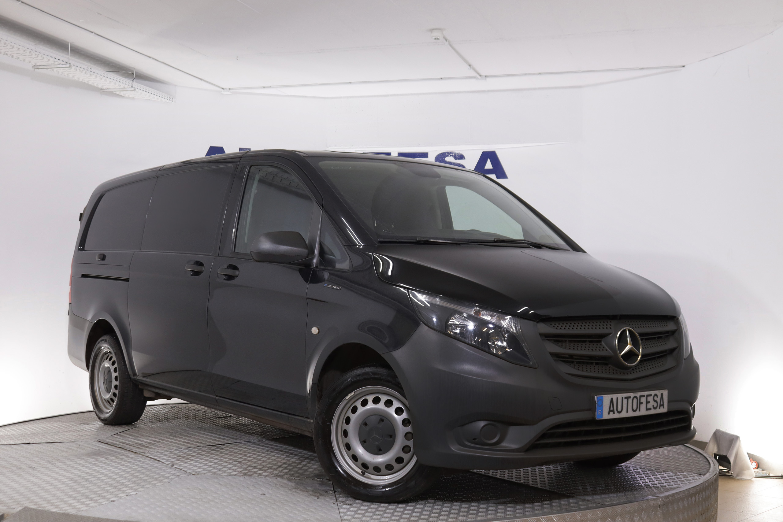 Mercedes-benz Vito ELECTRICO 116cv AUTO 4P foto 3