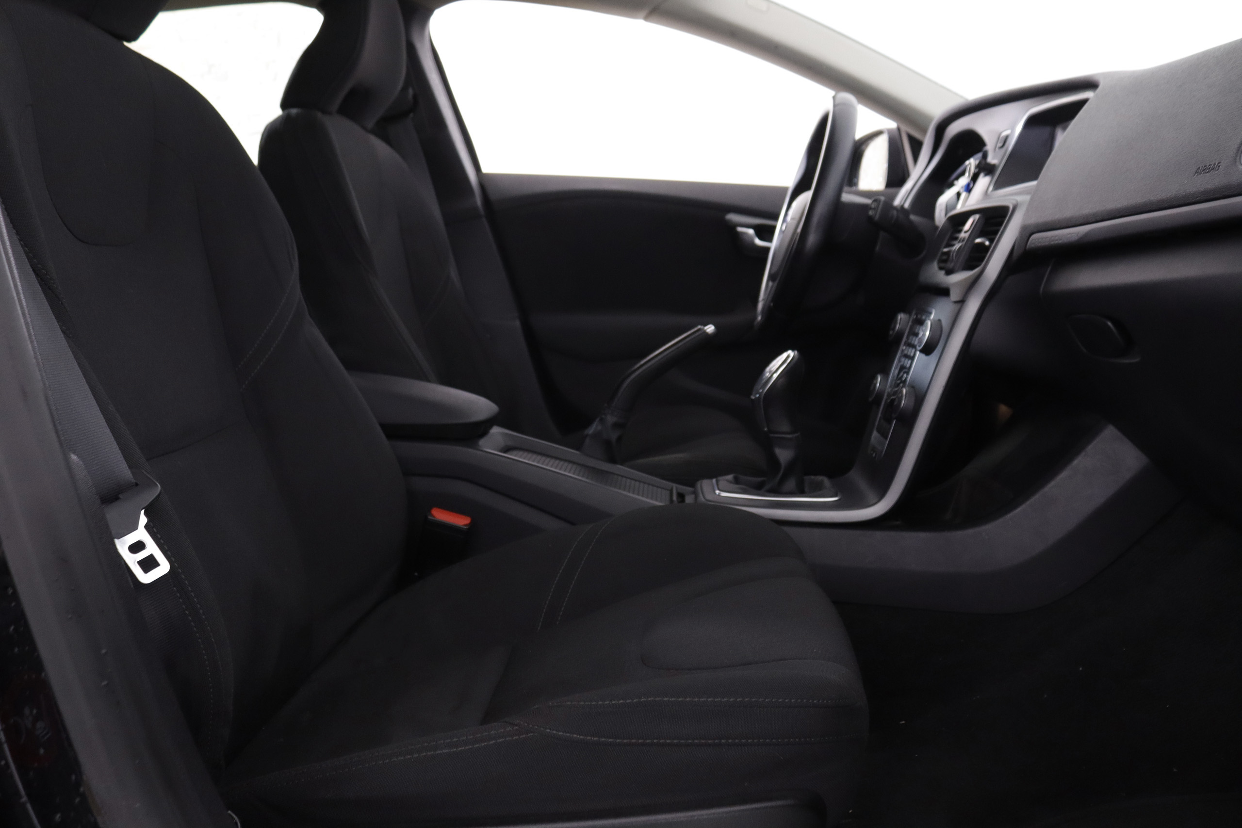 Volvo V40 CROSS COUNTRY 2.0 D3 150cv 5P # NAVY foto 22