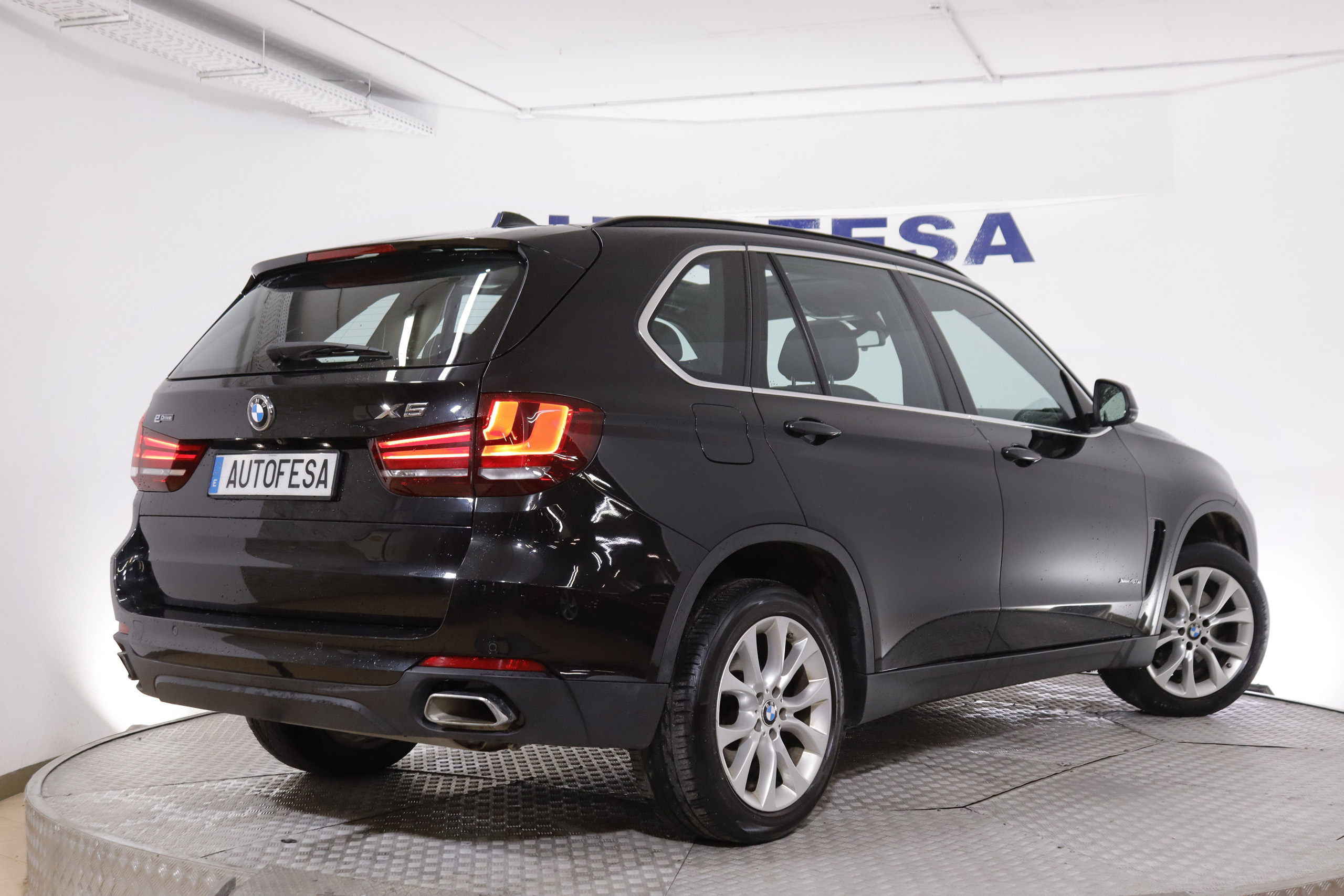 BMW X5 40E XDRIVE I PERFORMANCE 4X4 313cv AUTO 5P # TECHO ELE PANORAMICO, NAVY, CUERO foto 9