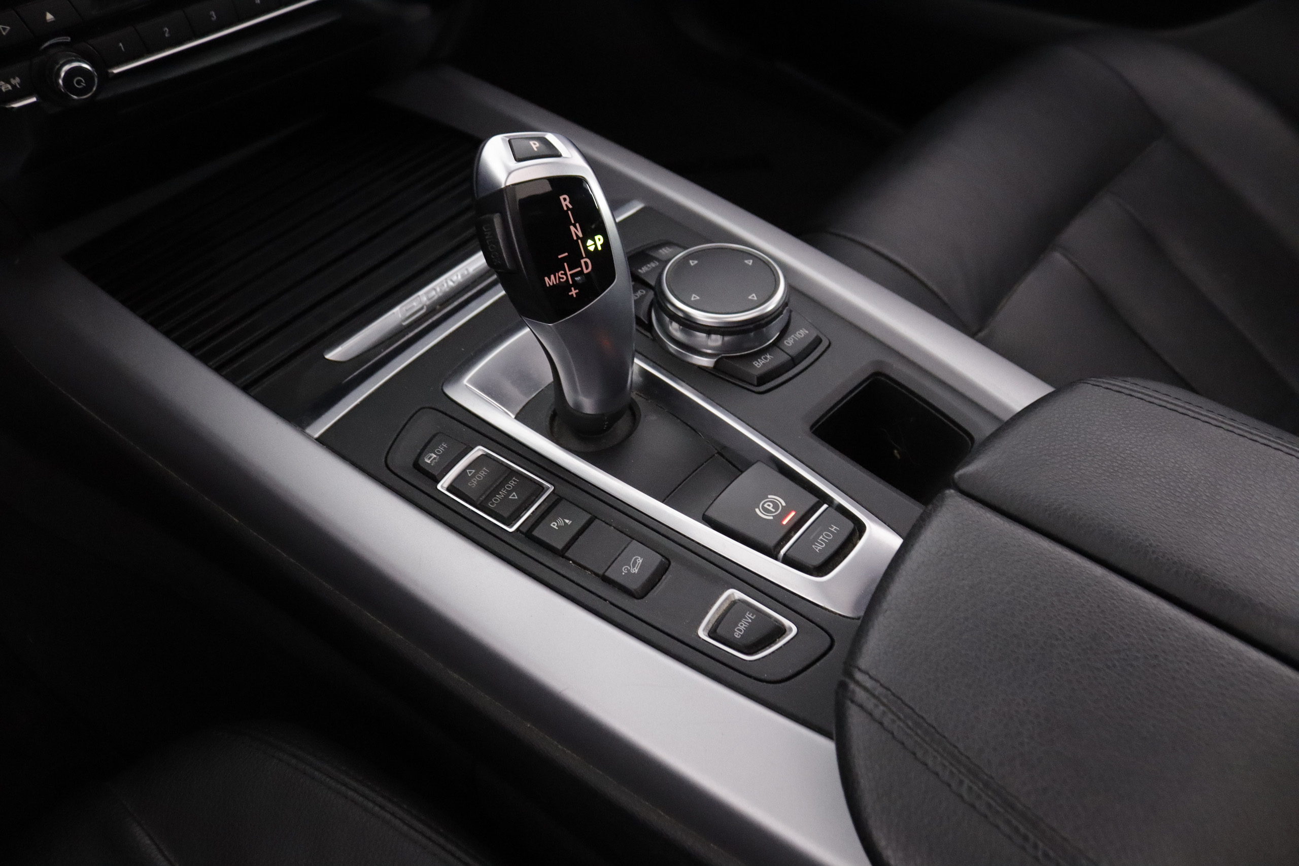 BMW X5 40E XDRIVE I PERFORMANCE 4X4 313cv AUTO 5P # TECHO ELE PANORAMICO, NAVY, CUERO foto 19