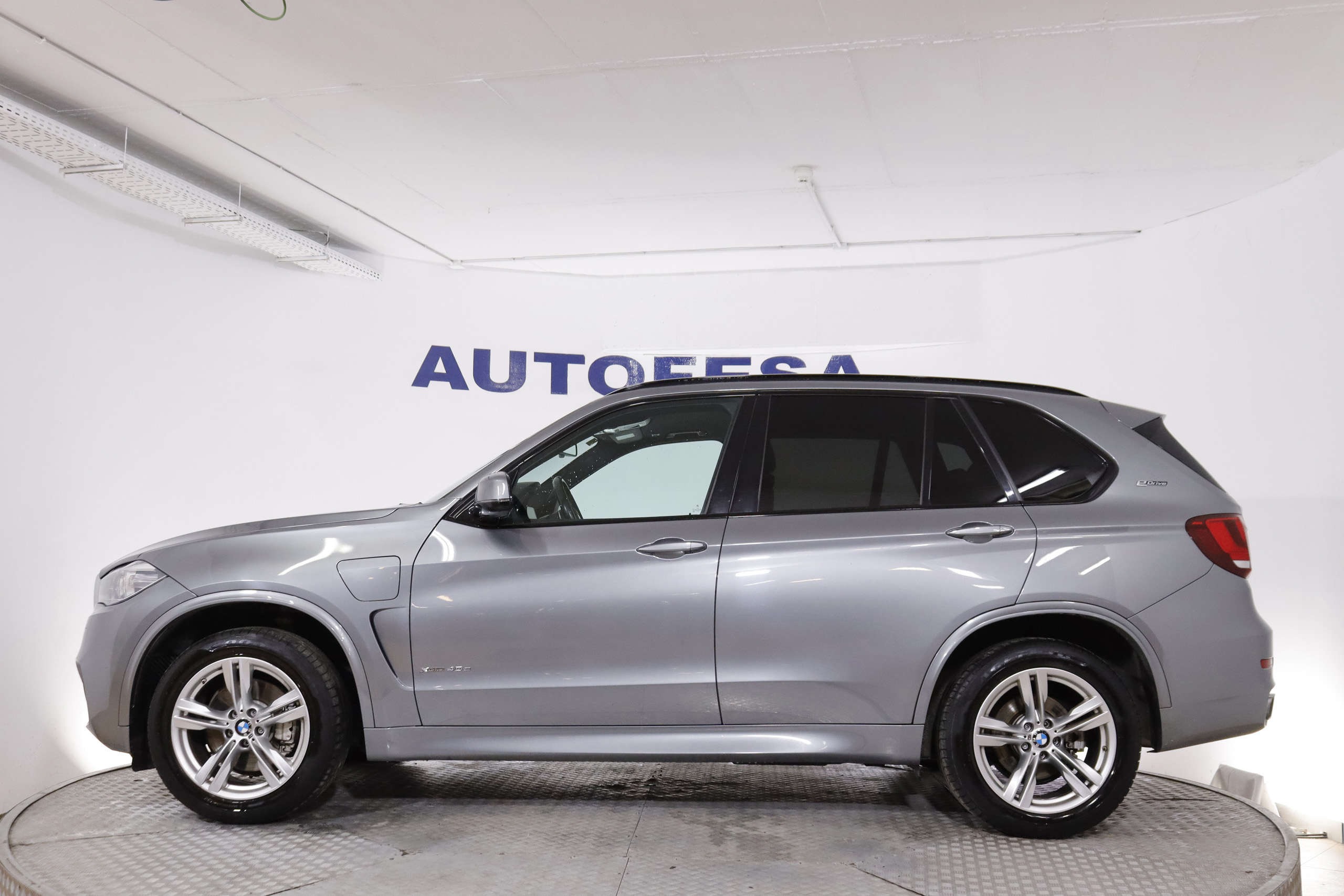 BMW X5 2.0 EDRIVE XDRIVE40E E.I PERFORMANCE 245CV M AUTO 5P # BOLA, NAVY, CUERO foto 5