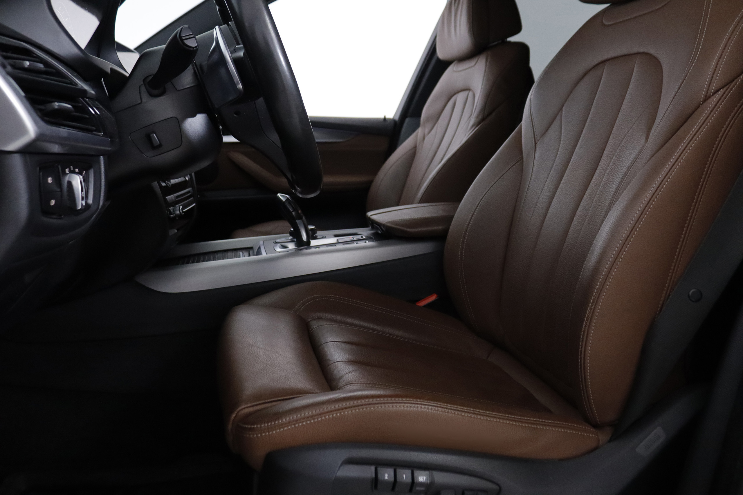 BMW X5 2.0 EDRIVE XDRIVE40E E.I PERFORMANCE 245CV M AUTO 5P # BOLA, NAVY, CUERO foto 26