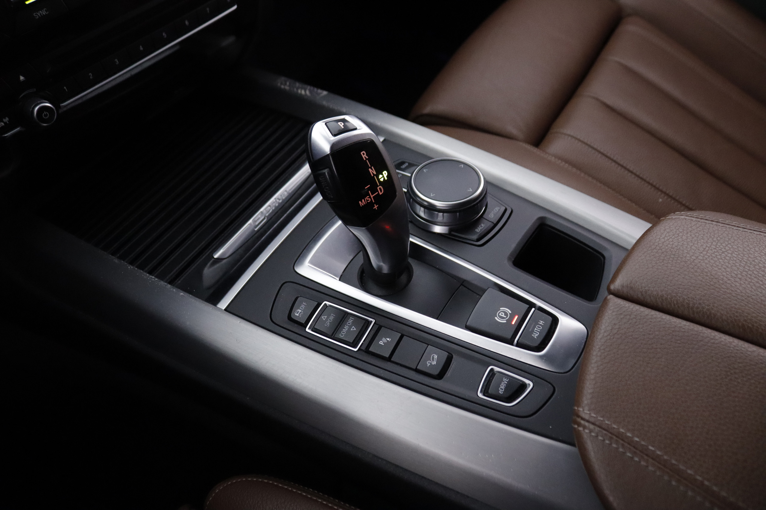 BMW X5 2.0 EDRIVE XDRIVE40E E.I PERFORMANCE 245CV M AUTO 5P # BOLA, NAVY, CUERO foto 19