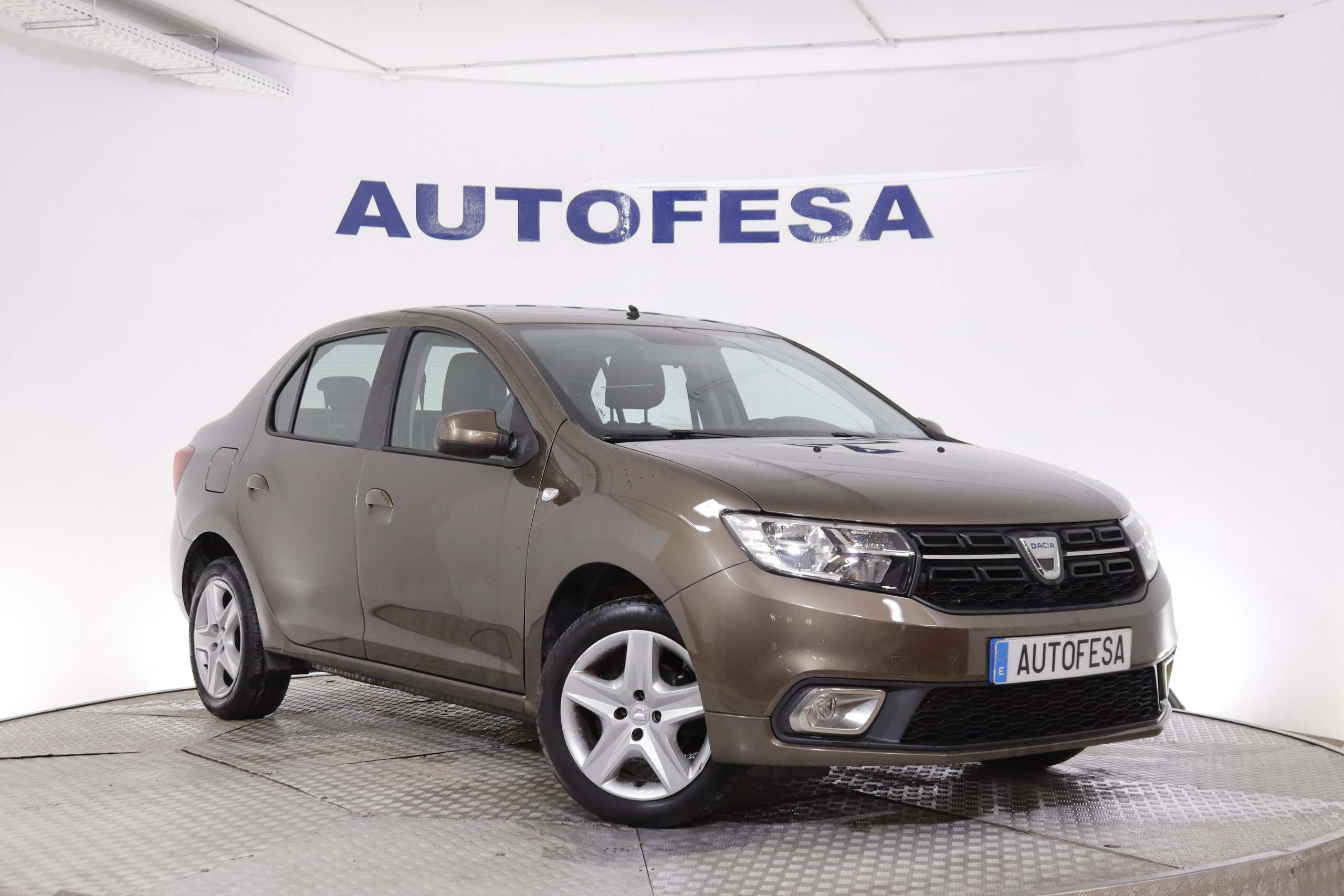 Dacia Logan 1.0 75cv CONFORT 4P # IVA DEDUCIBLE foto 3