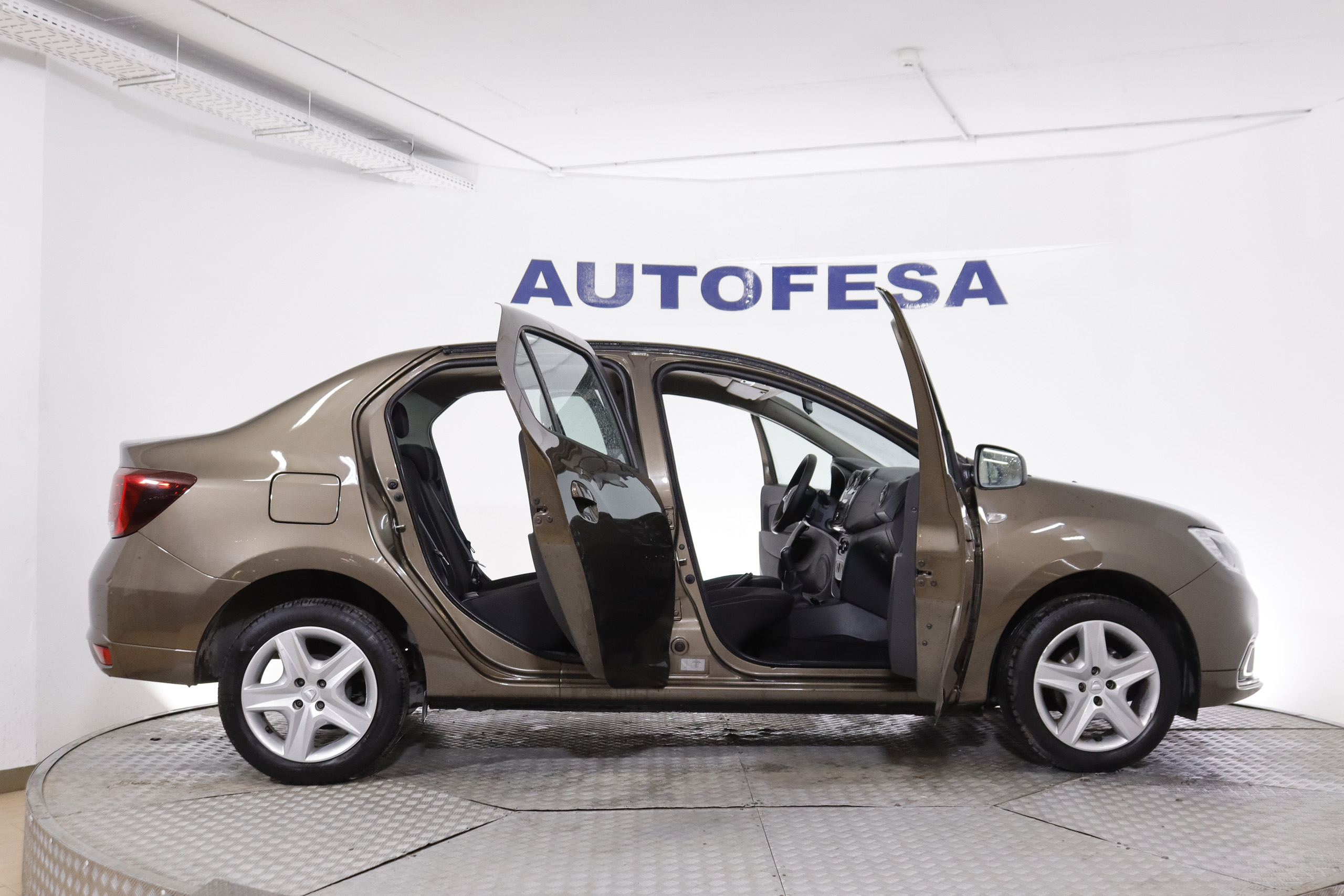 Dacia Logan 1.0 75cv CONFORT 4P # IVA DEDUCIBLE foto 11