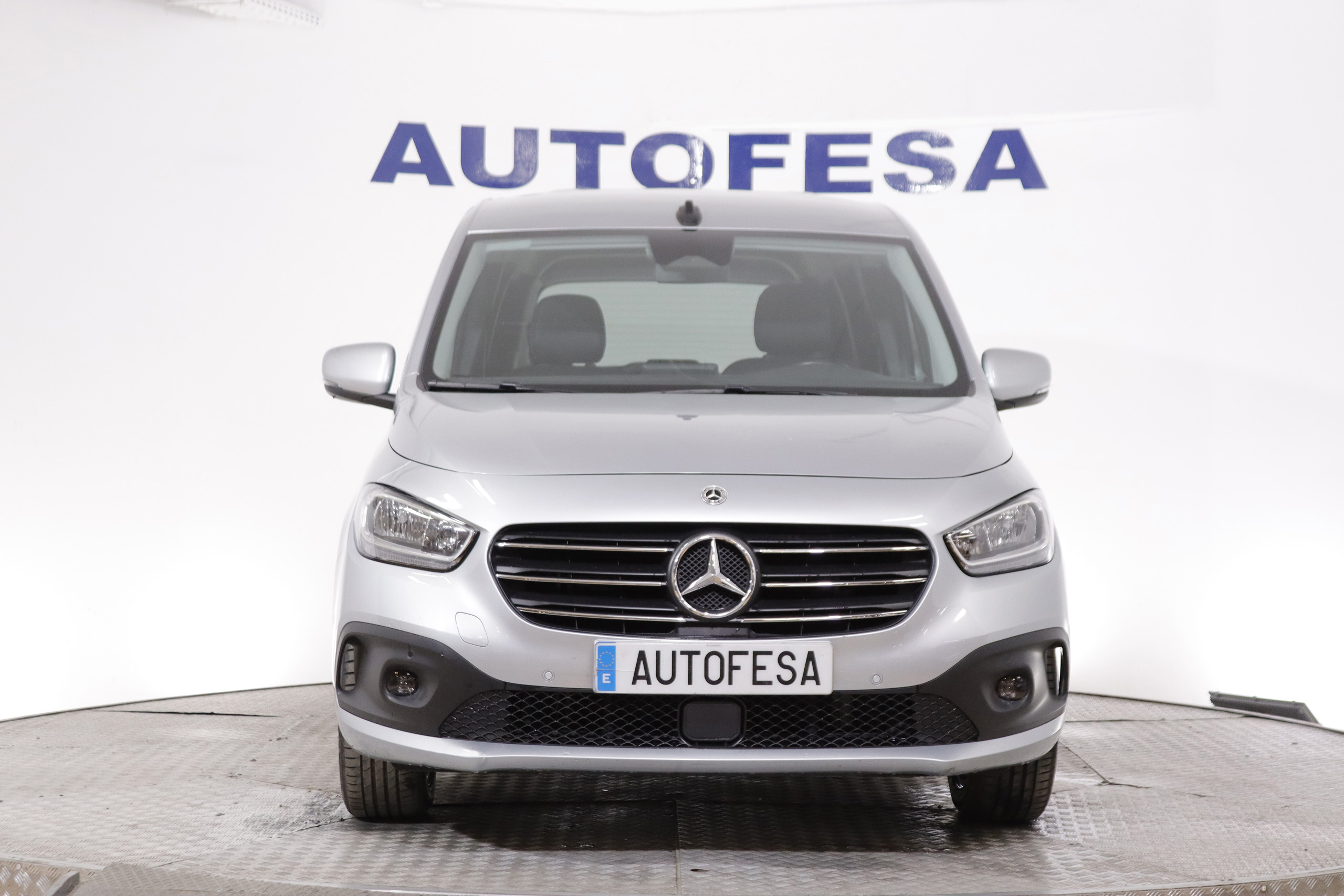 Mercedes-benz CLASE T CLASE T 180D TOURER LARGO 115cv AUTO 5P # IVA DEDUCIBLE, NAVY foto 2