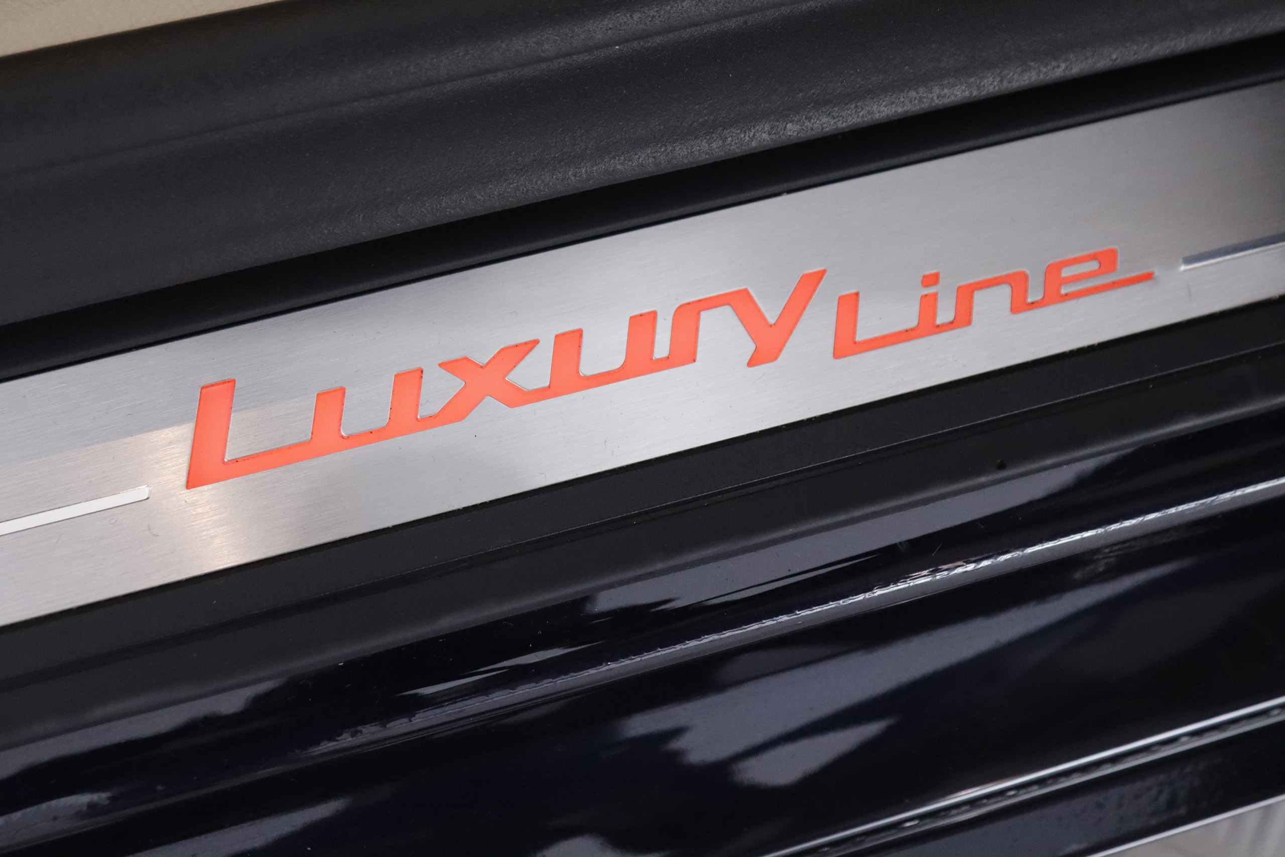 BMW 540 SERIE 5 540I LUXURY 340cv AUTO 4P # NAVY, CUERO foto 23