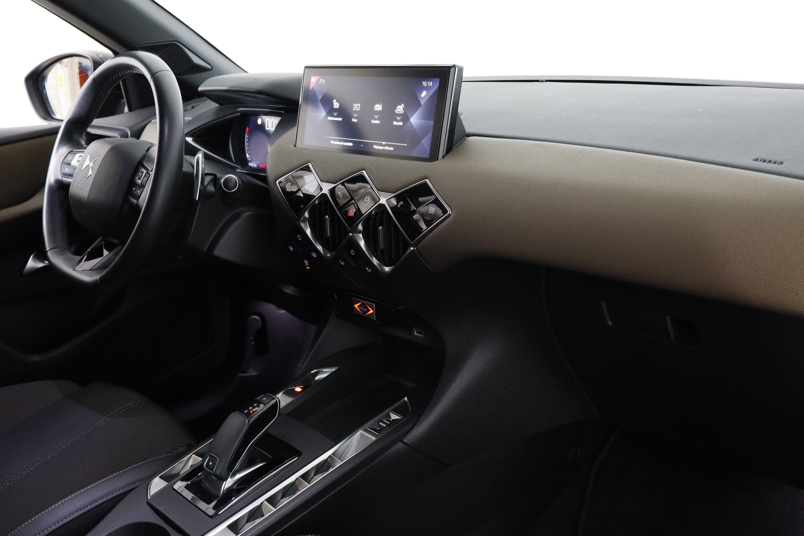 DS DS 3 Crossback 1.2 SO CHIC 130cv AUTO  5P # NAVY,  PARKTRONIC foto 15