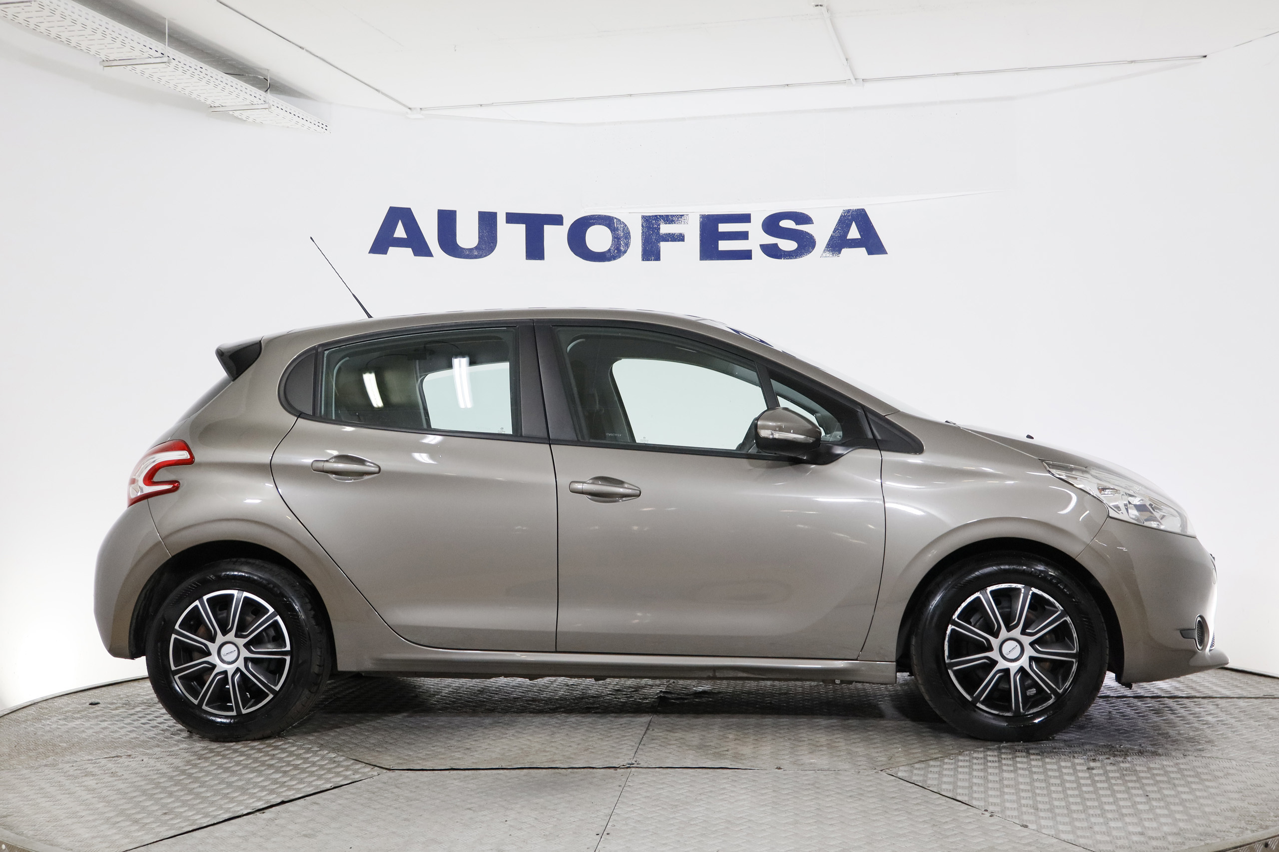 Peugeot 208 208 1.2 ACTIVE 82CV AUTO 5P # BLUETOOTH foto 10