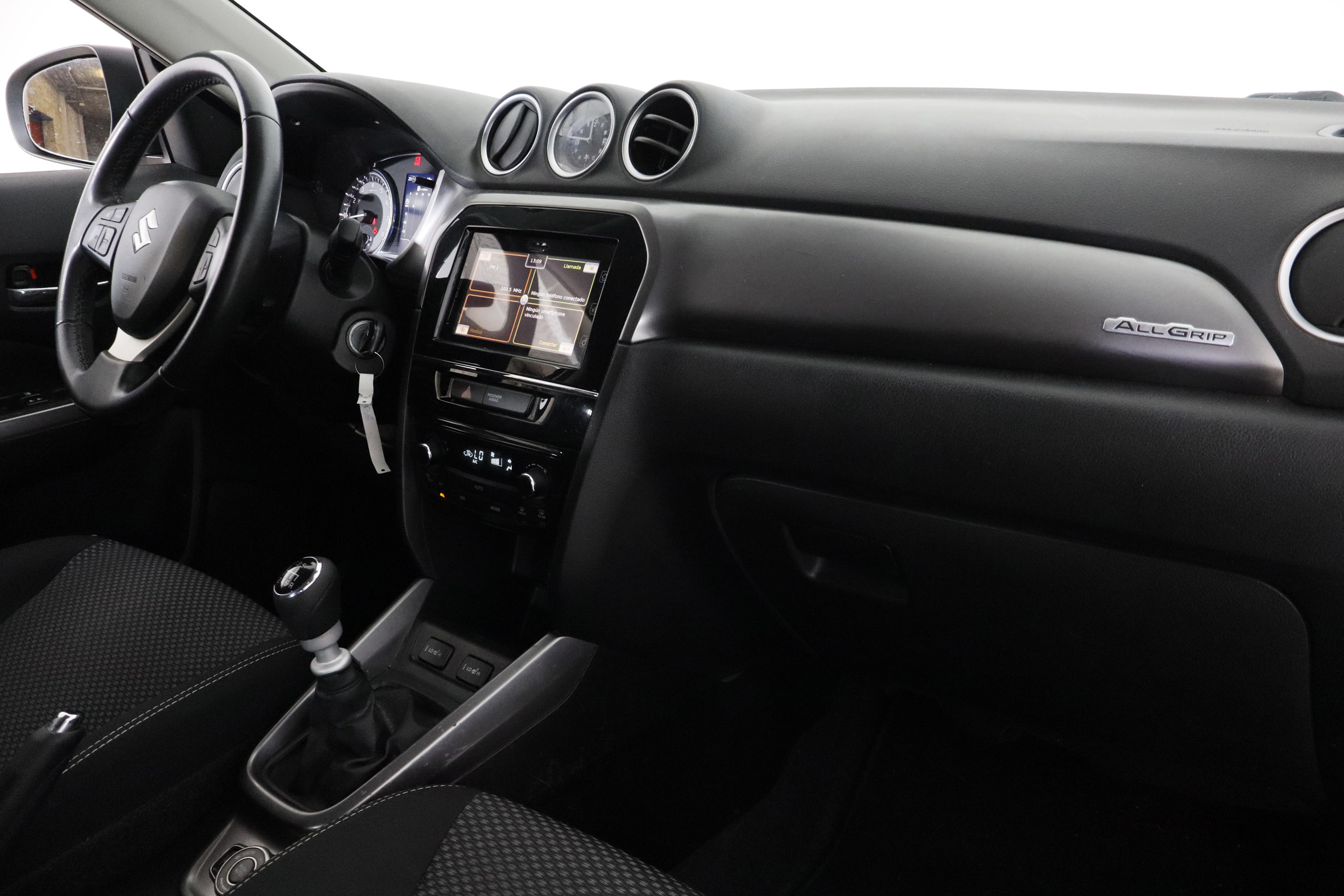 Suzuki Vitara 1.4T GLE AWD HYBRID 140cv 5P # IVA DEDUCIBLE foto 13