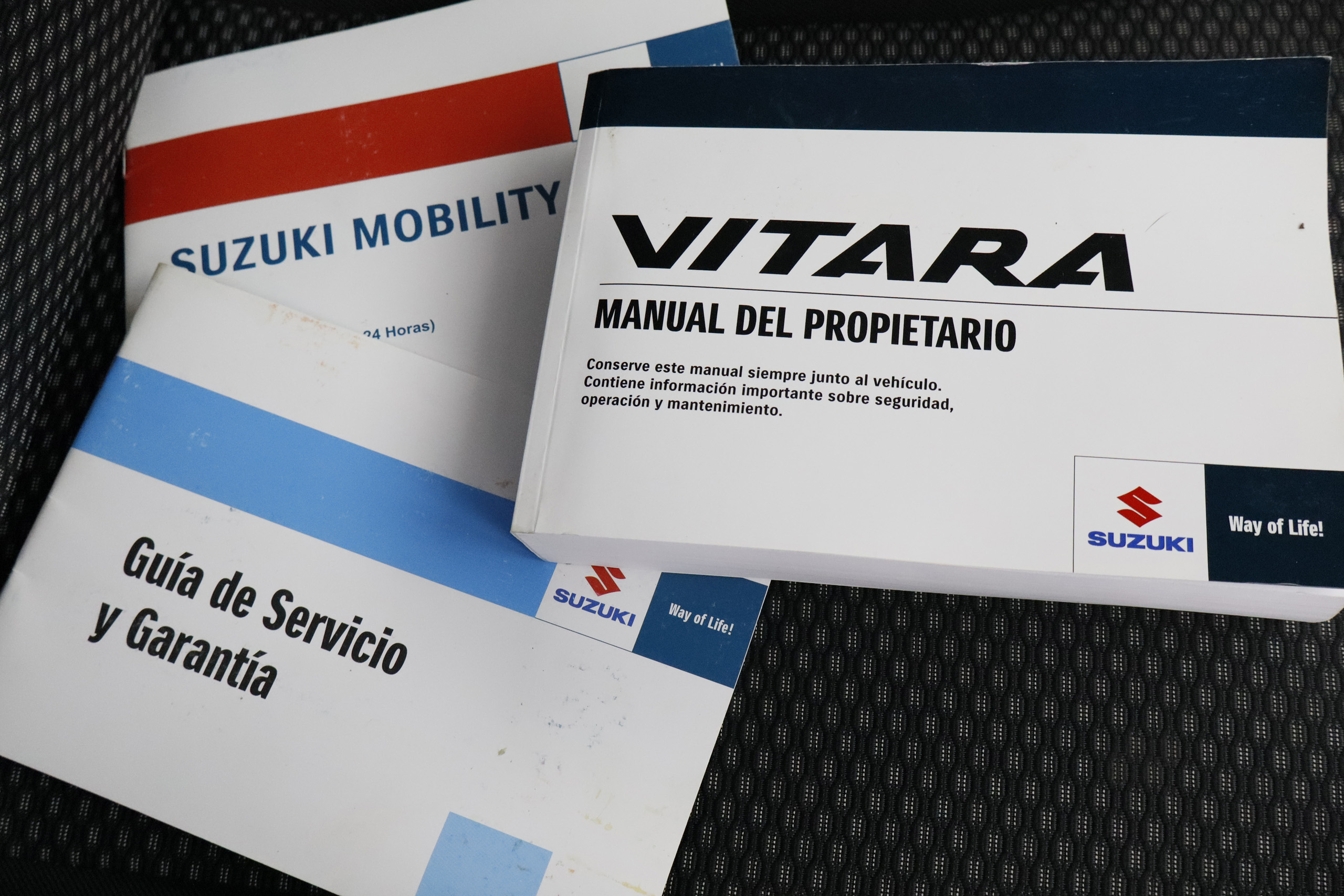 Suzuki Vitara 1.4T GLE AWD HYBRID 140cv 5P # IVA DEDUCIBLE foto 22