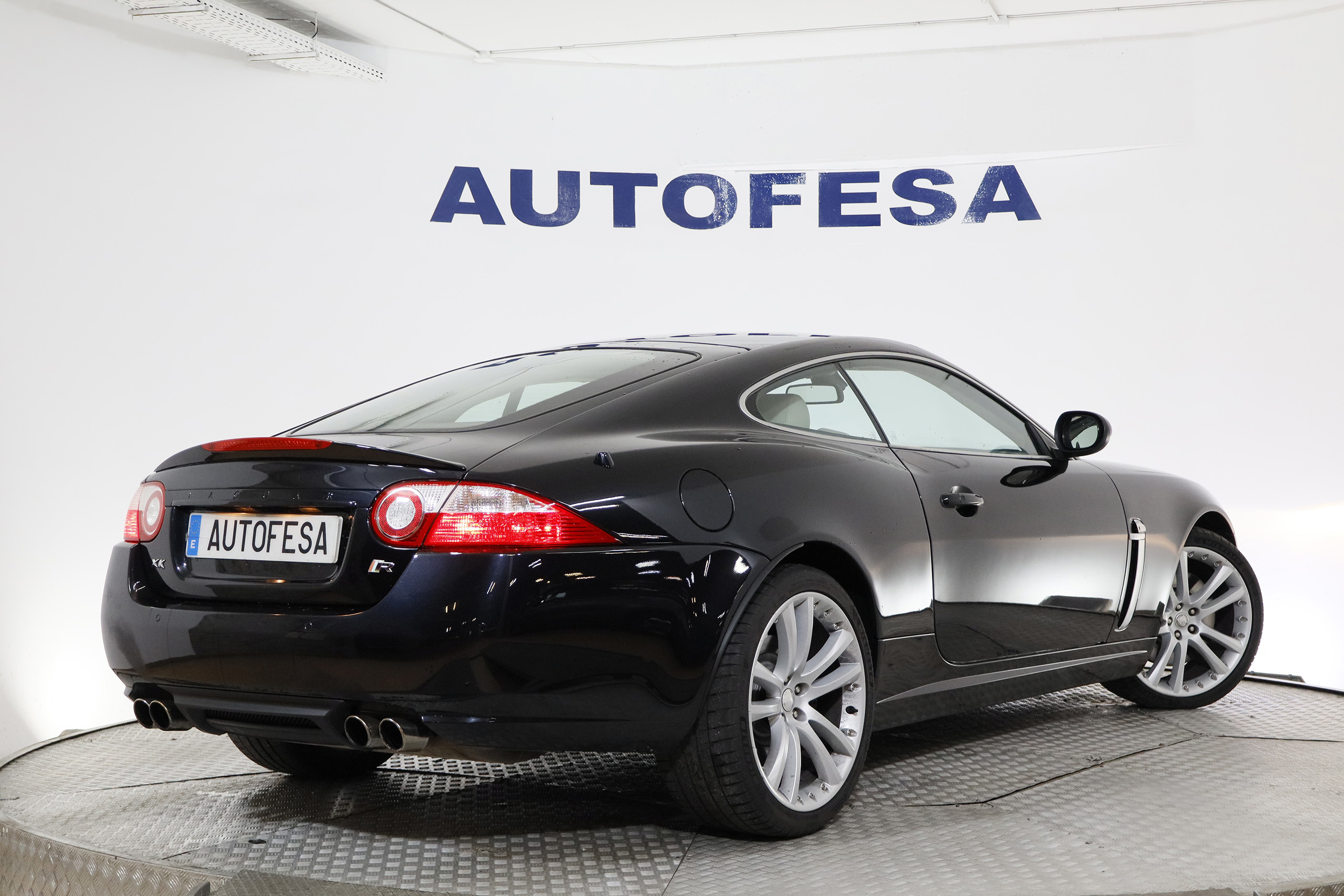 Jaguar Xkr XKR COUPE 4.2 V8 416cv Auto 3P # CUERO,NAVY,PARKTRONIC foto 9