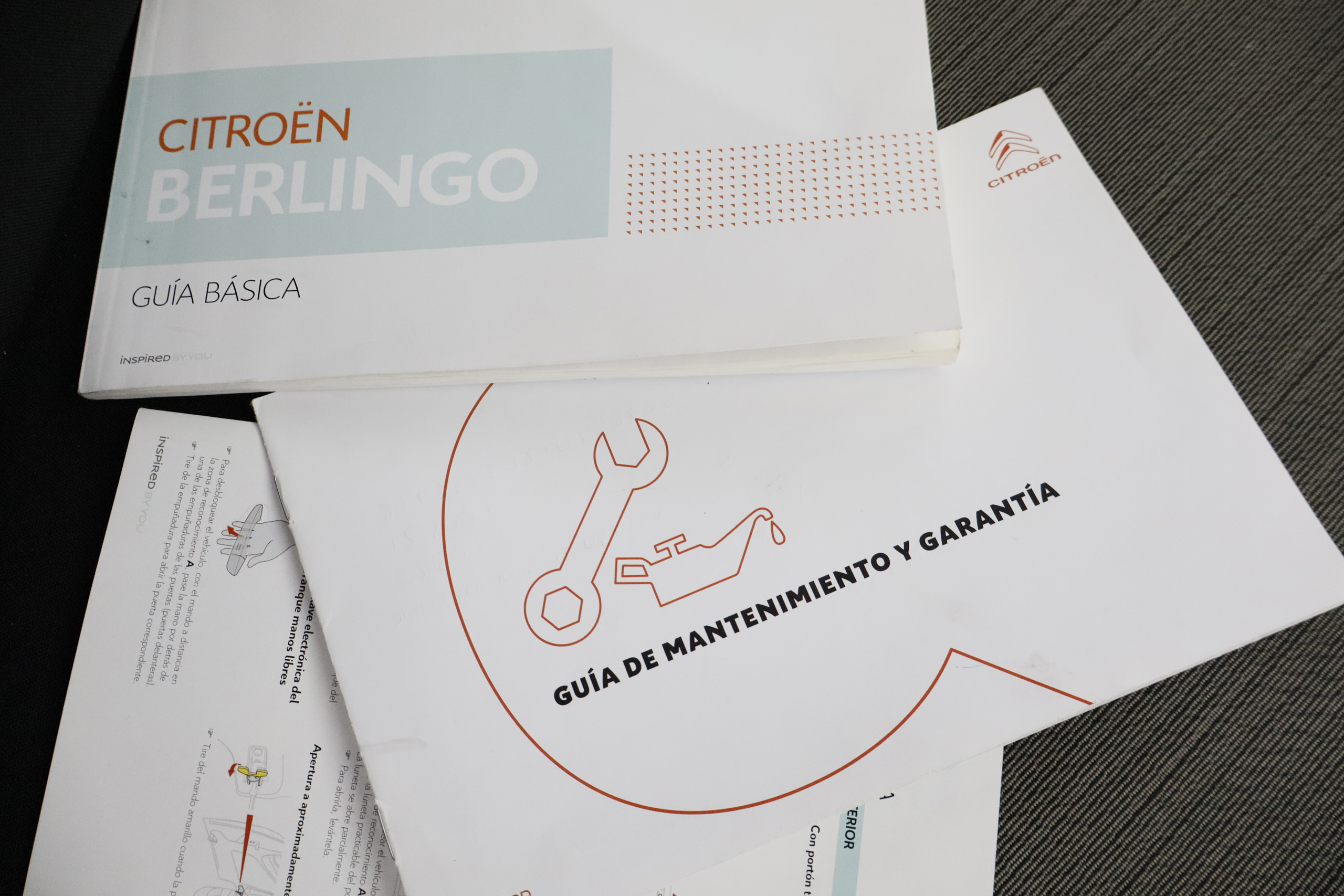 Citroen Berlingo TALLA XL 1.5 BLUEHDI 100cv SHINE 7 PLAZAS 5P # IVA DEDUCIBLE, NAVY foto 25