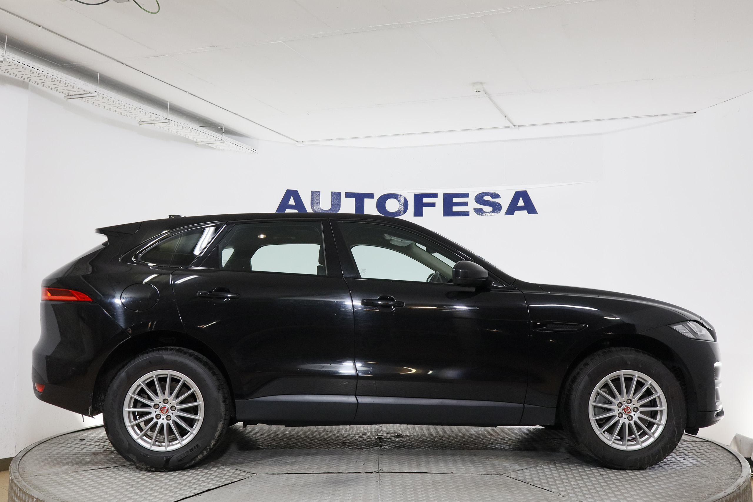 Jaguar F-pace F PACE 2.0 T PRESTIGE AWD 300CV AUTO 5P #  PNAVY, CUERO foto 10