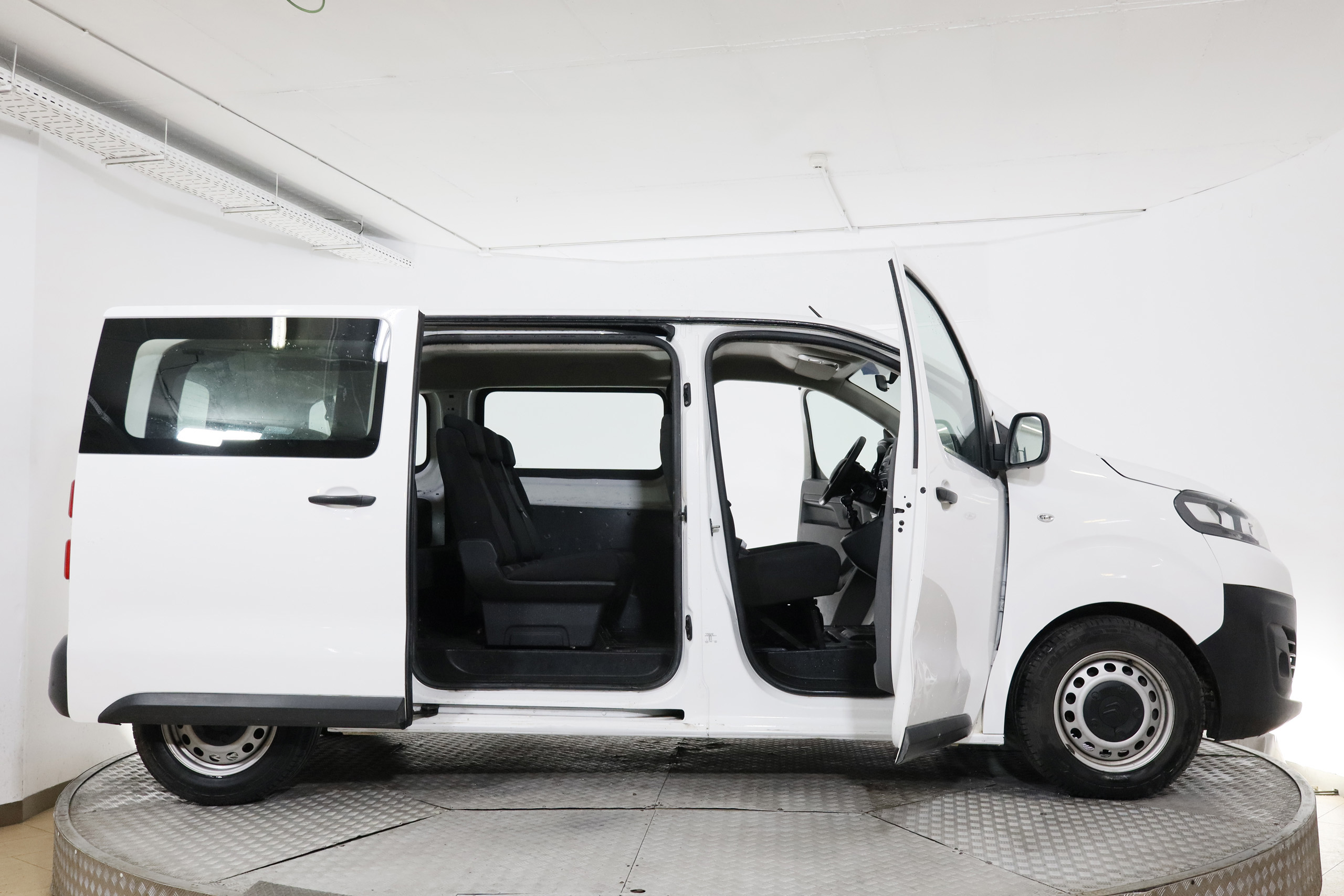 Citroen Jumpy COMBI TALLA M 1.5 HDI 102cv 9 PLAZAS 4P # IVA DEDUCIBLE foto 11