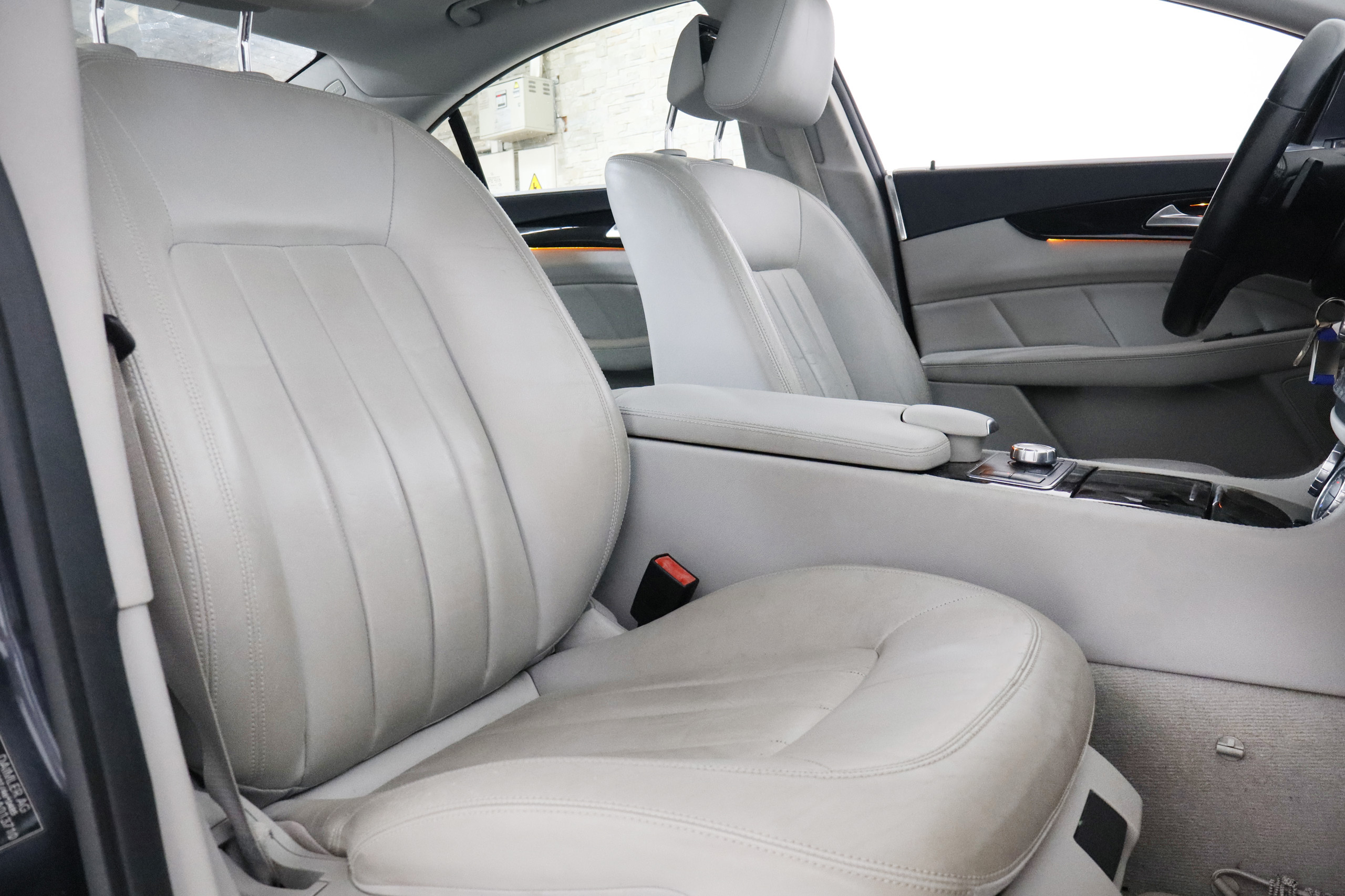 Mercedes-benz Cls 350 CDI 265cv AMG LINE AUTO 4P # TECHO ELEC, NAVY, CUERO foto 26