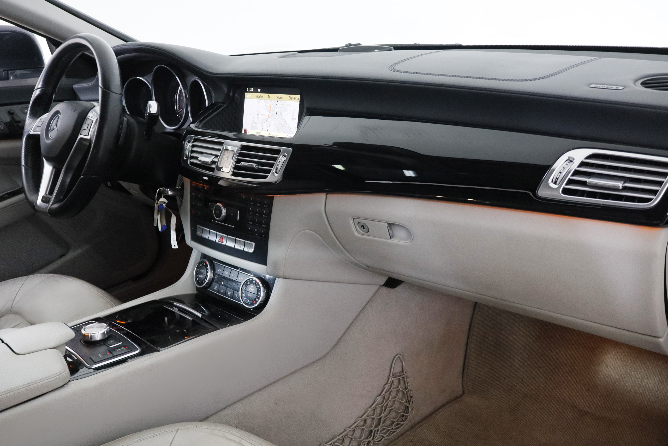 Mercedes-benz Cls 350 CDI 265cv AMG LINE AUTO 4P # TECHO ELEC, NAVY, CUERO foto 17