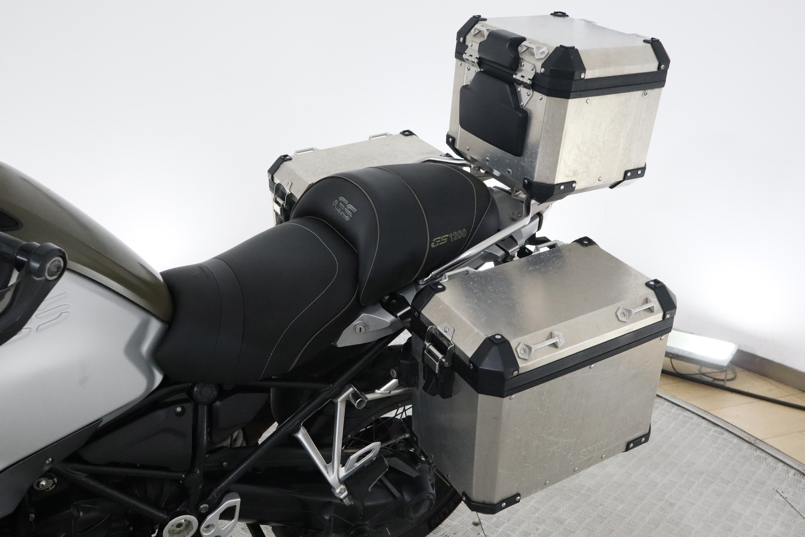 BMW R 1200 GS Adventure GS ADVENTURE 125cv ABS # FAROS LED, KIT MALETAS, PAQUETE DYNAMIC, CONFORT, TOURING foto 17