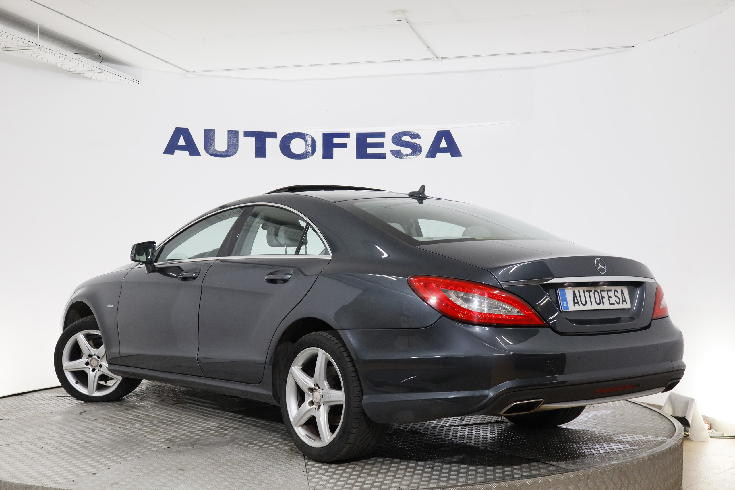 Mercedes-benz Cls 350 CDI 265cv AMG LINE AUTO 4P # TECHO ELEC, NAVY, CUERO foto 9