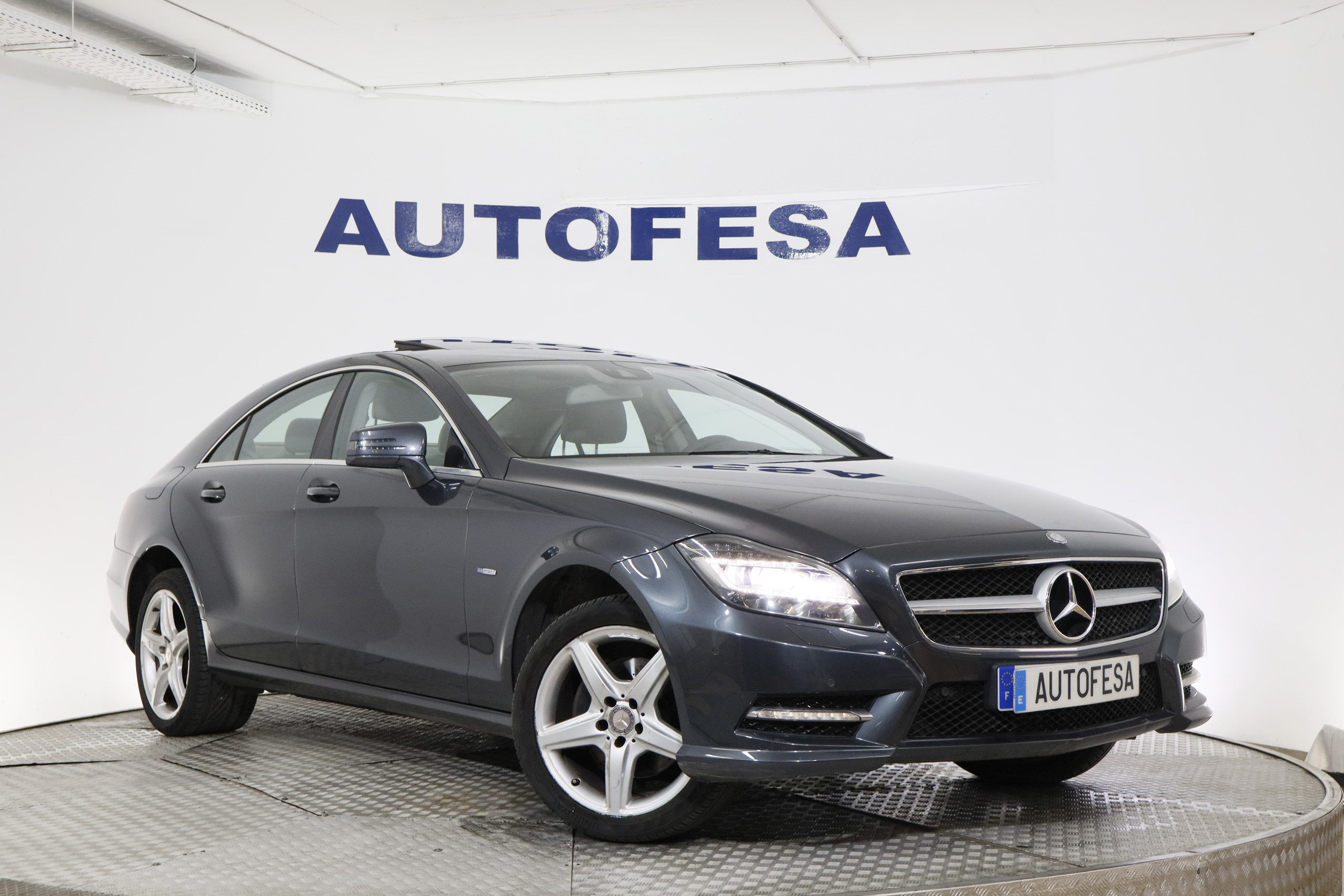 Mercedes-benz Cls 350 CDI 265cv AMG LINE AUTO 4P # TECHO ELEC, NAVY, CUERO foto 3