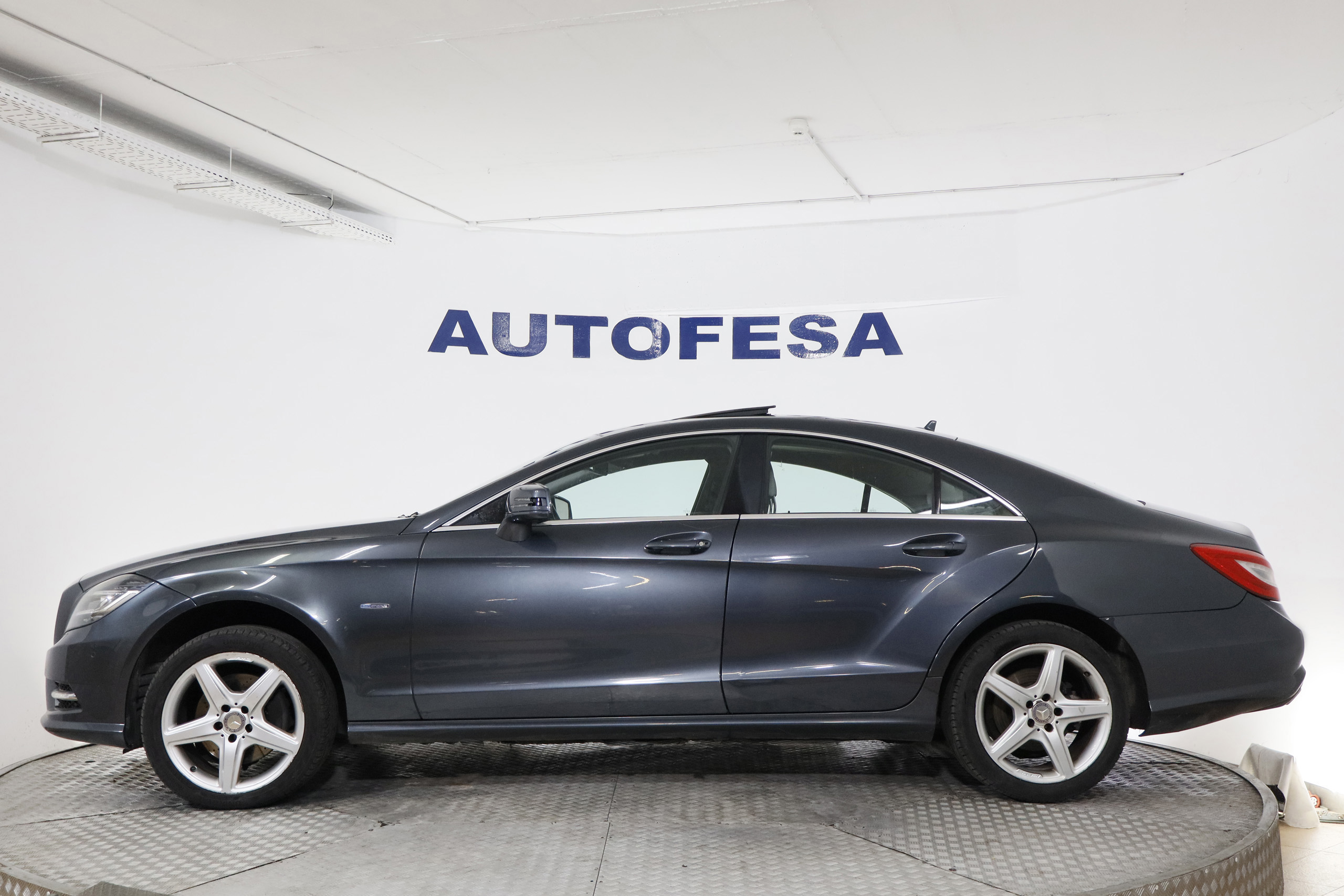 Mercedes-benz Cls 350 CDI 265cv AMG LINE AUTO 4P # TECHO ELEC, NAVY, CUERO foto 5