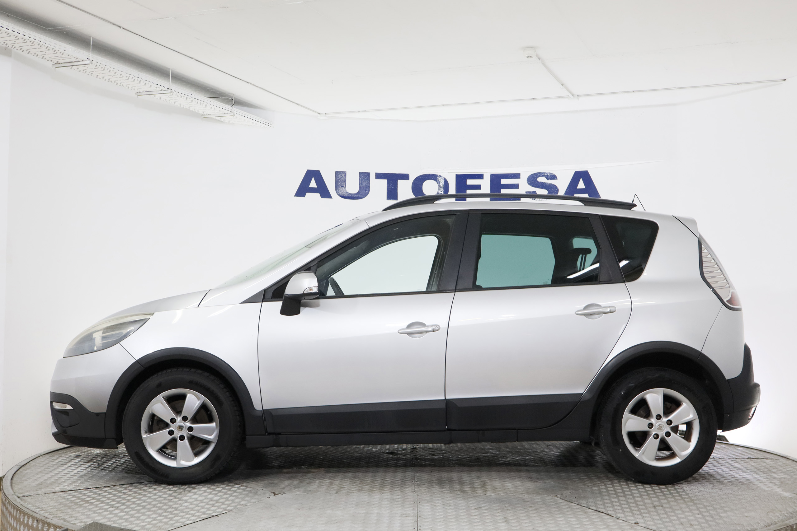 Renault Scenic 1.5 DCI XMOD 110cv 5P # NAVY,PARKTRONIC foto 5