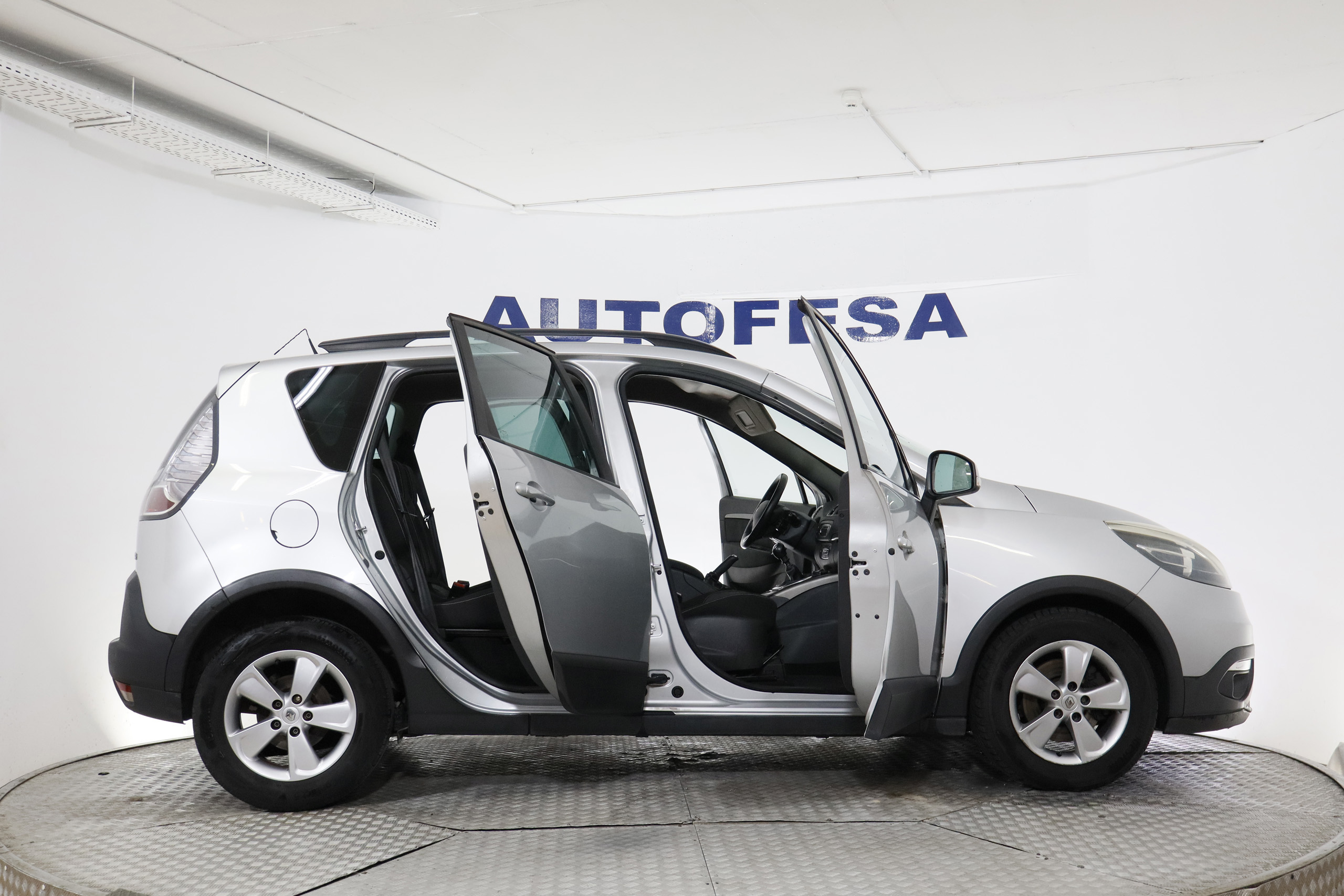 Renault Scenic 1.5 DCI XMOD 110cv 5P # NAVY,PARKTRONIC foto 11