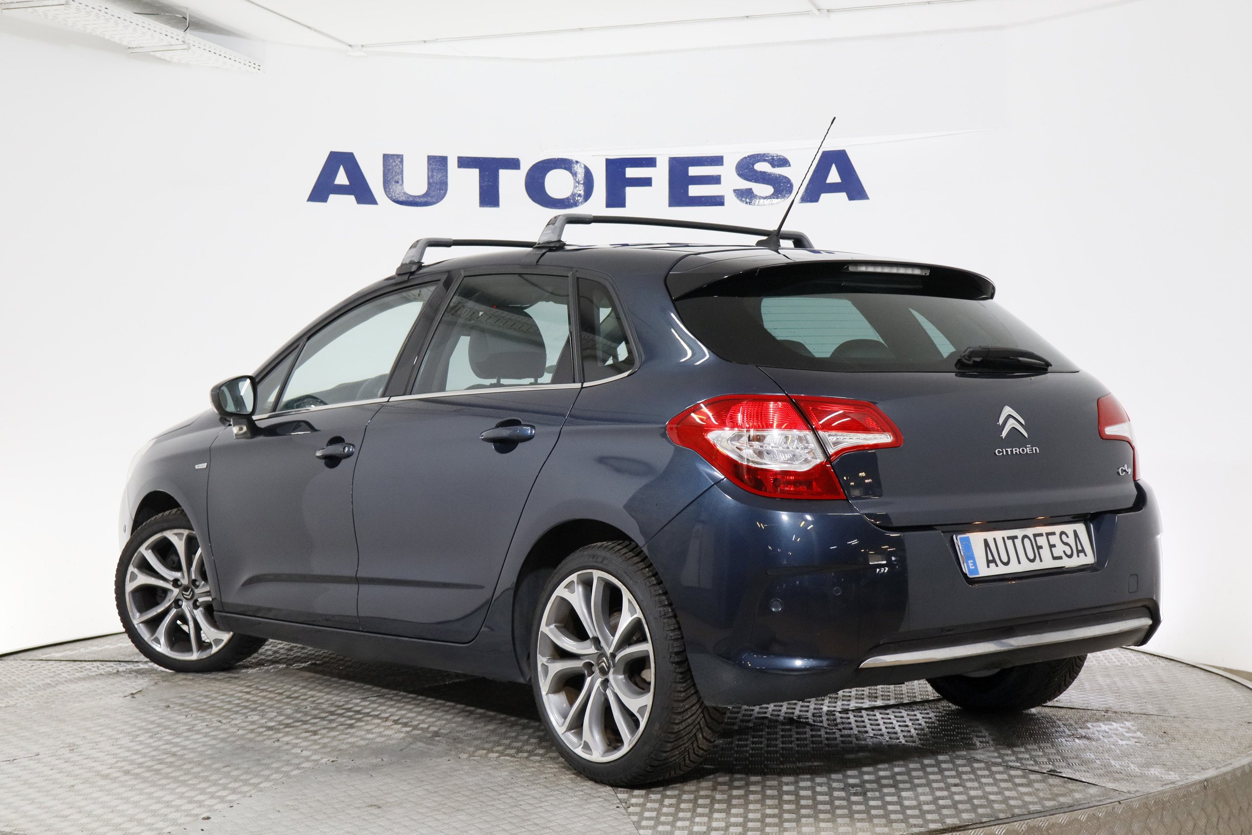 Citroen C4 1.6 HDI AIRDREAM EXCLUSIVE 110cv AUTO 5P # TECHO PANORAMICO, NAVY foto 6