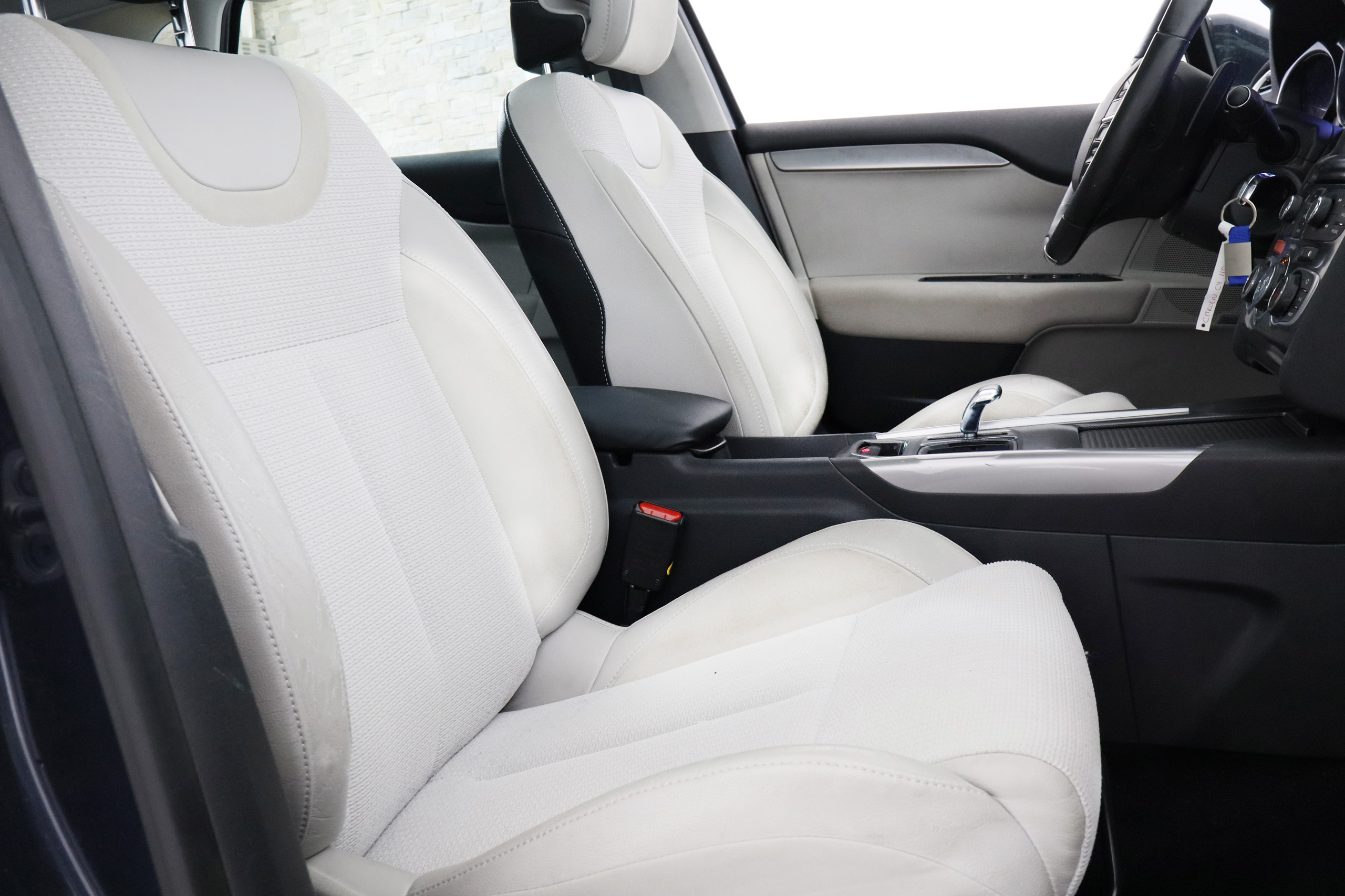 Citroen C4 1.6 HDI AIRDREAM EXCLUSIVE 110cv AUTO 5P # TECHO PANORAMICO, NAVY foto 25