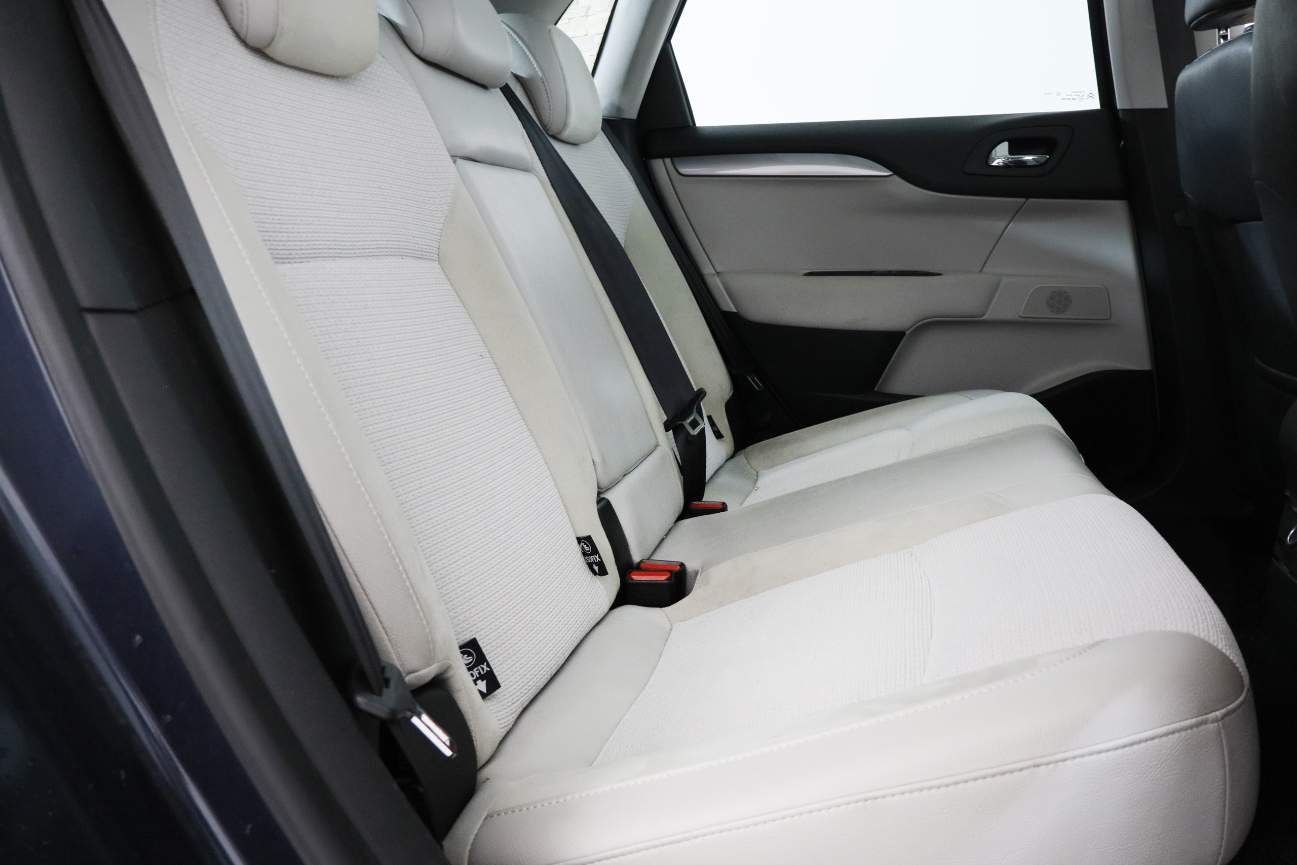 Citroen C4 1.6 HDI AIRDREAM EXCLUSIVE 110cv AUTO 5P # TECHO PANORAMICO, NAVY foto 26