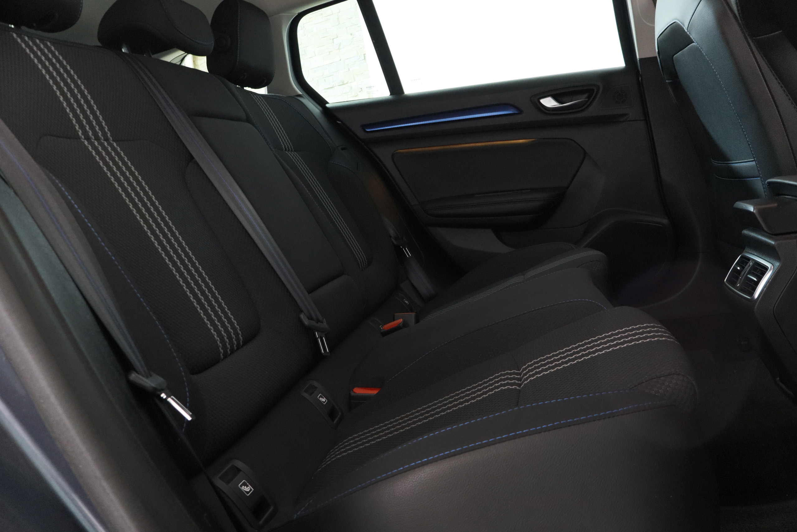 Renault Megane SPORT TOURER 1.6 DCI 130cv GT LINE 5P # IVA DEDUCIBLE, NAVY foto 23