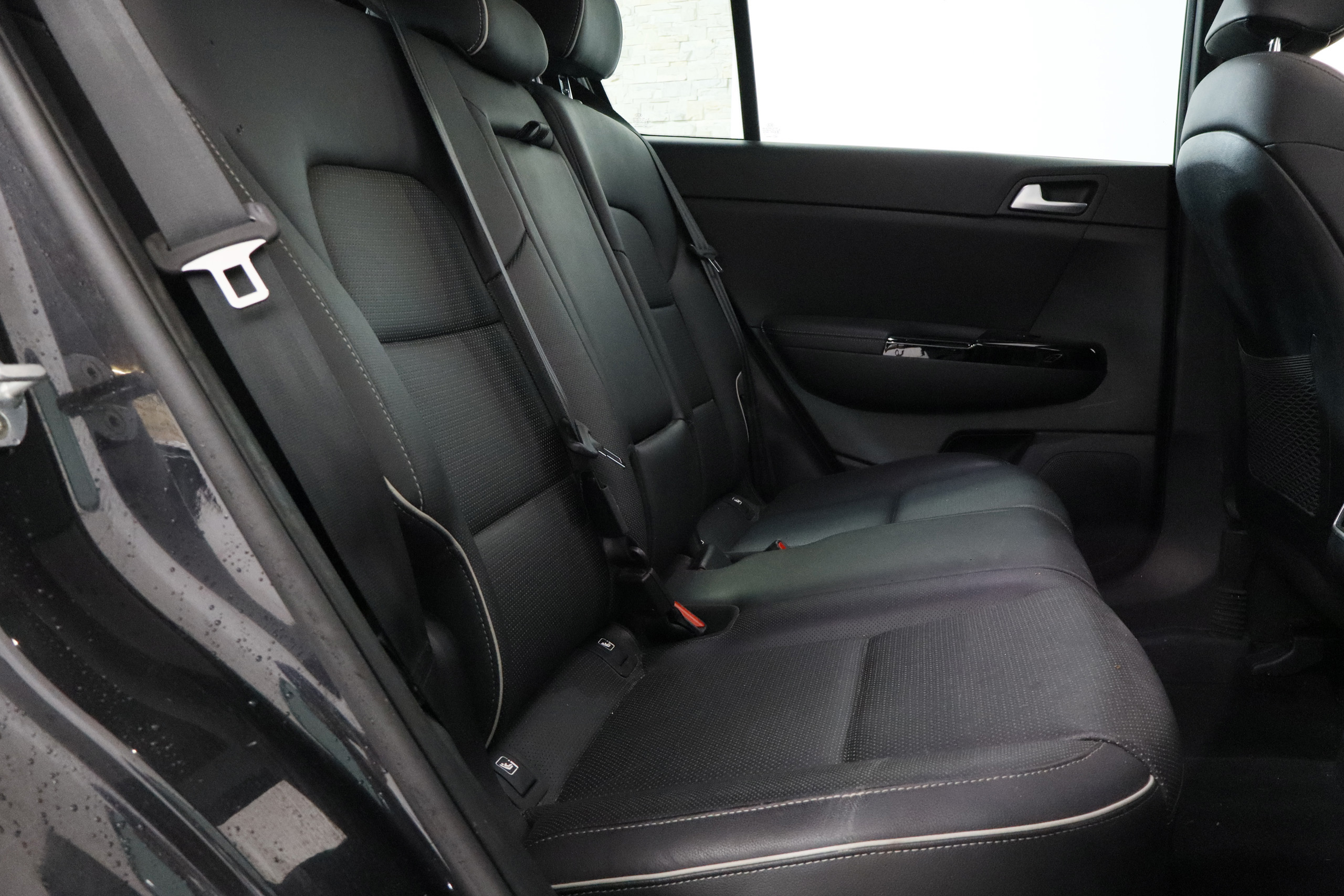 Kia Sportage 1.7 CDI GT LINE 141cv AUTO 5P # TECHO ELE PANORAMICO, NAVY, CUERO foto 24