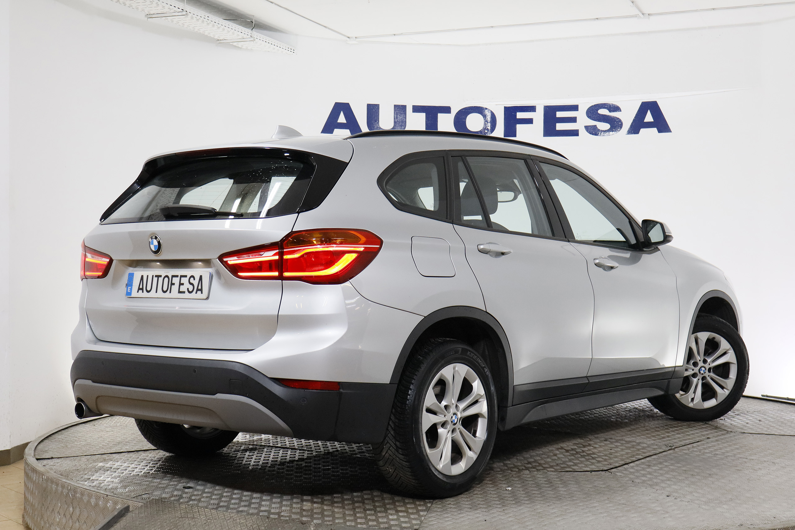 BMW X1 X1 18D XDRIVE 150CV 5P # NAVY foto 9