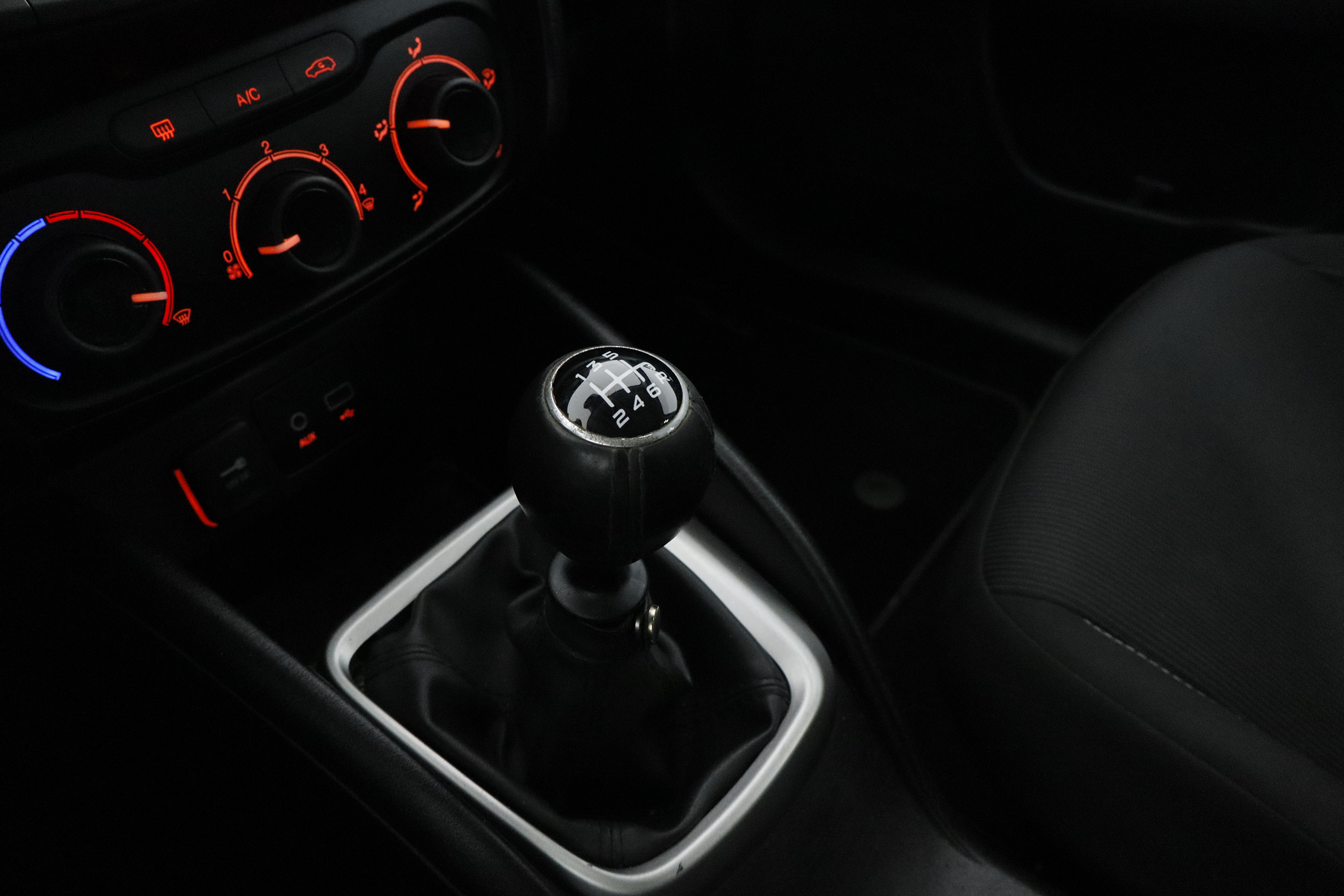 Fiat Tipo SW 1.4I LOUNGE 95cv 5P # PARKTRONIC foto 18