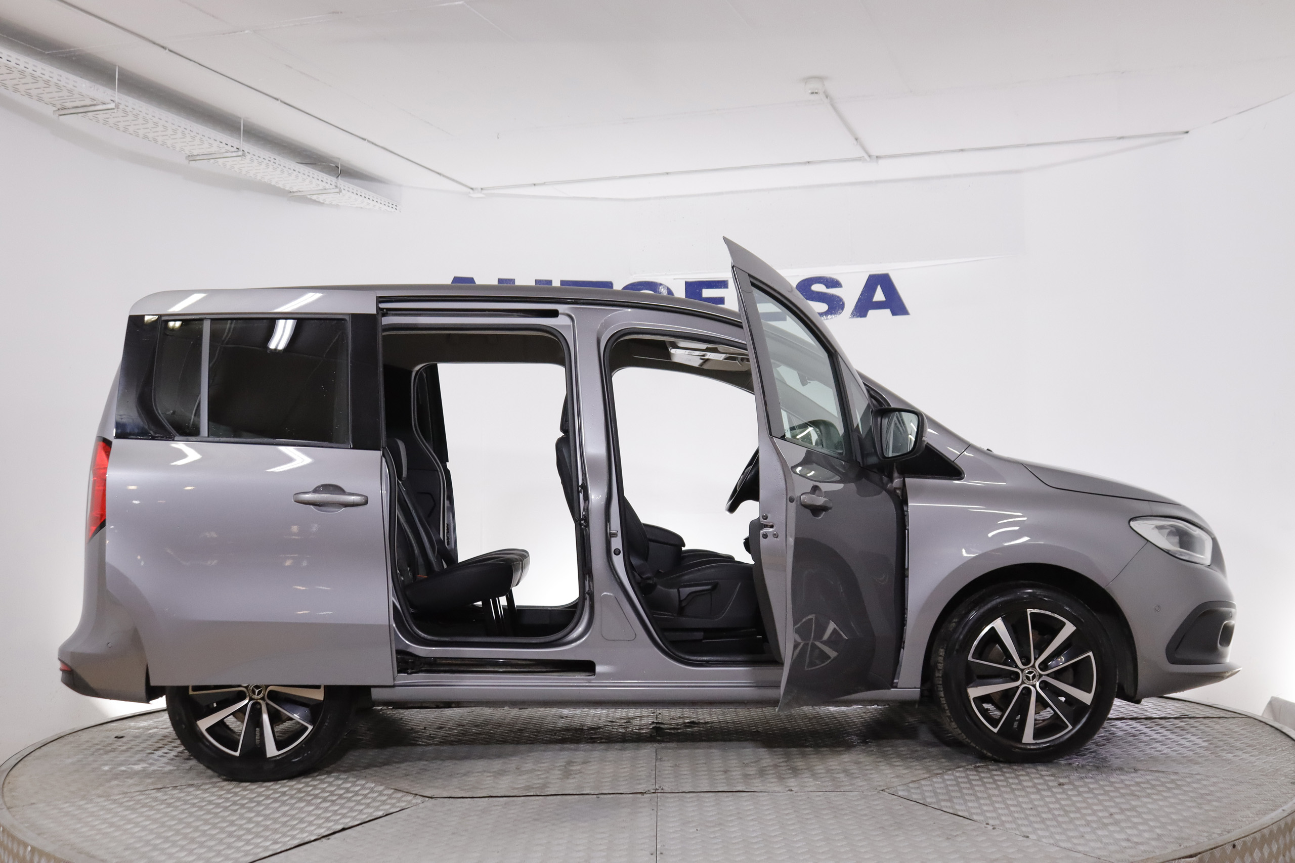 Mercedes-benz CLASE T CLASE T T180D TOURER LARGO 115cv AUTO 5P VENTA SOLO PROFESIONALES # IVA DEDUCIBLE, NAVY foto 11