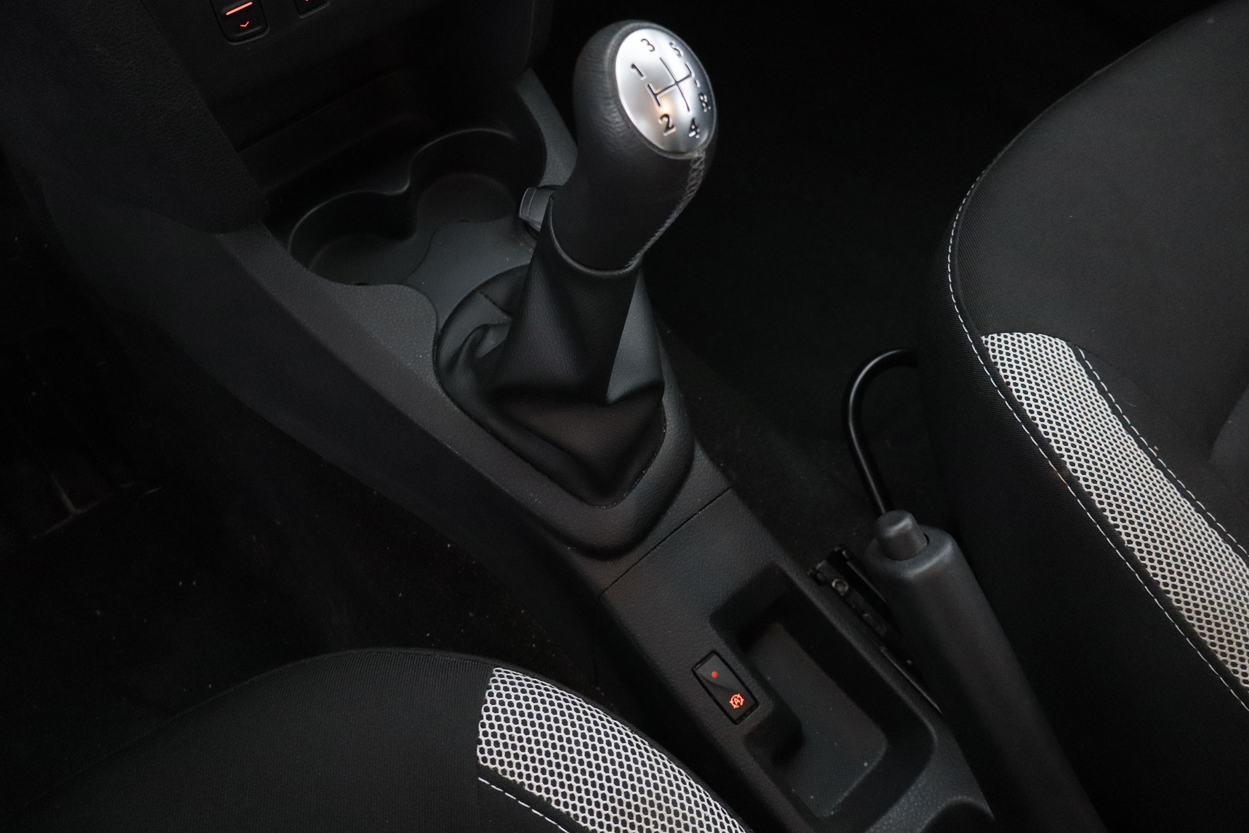 Dacia Logan MCV 0.9 TCE STEPWAY 90cv 5P # NAVY foto 18