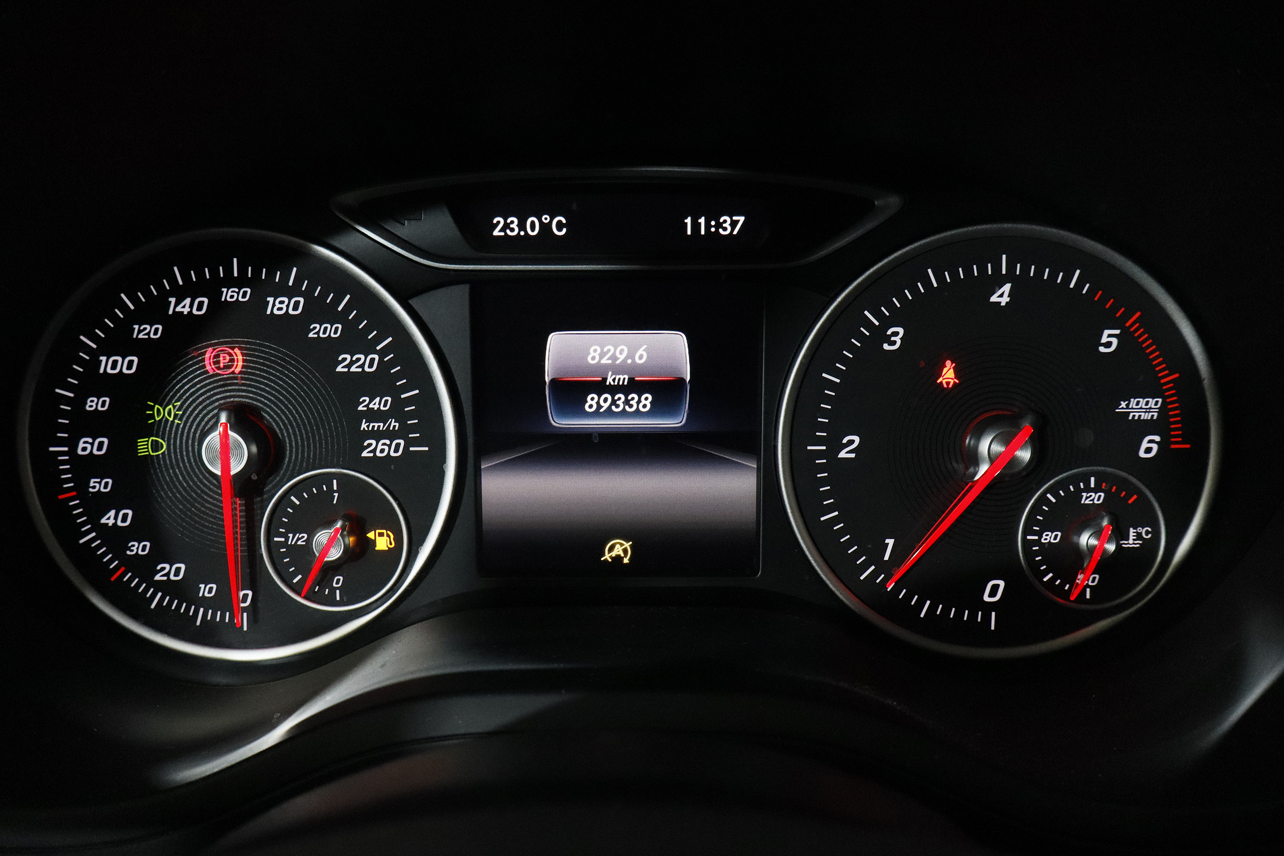 Mercedes-benz B 180 D CDI 1.5 109cv 5P # PARKTRONIC foto 17