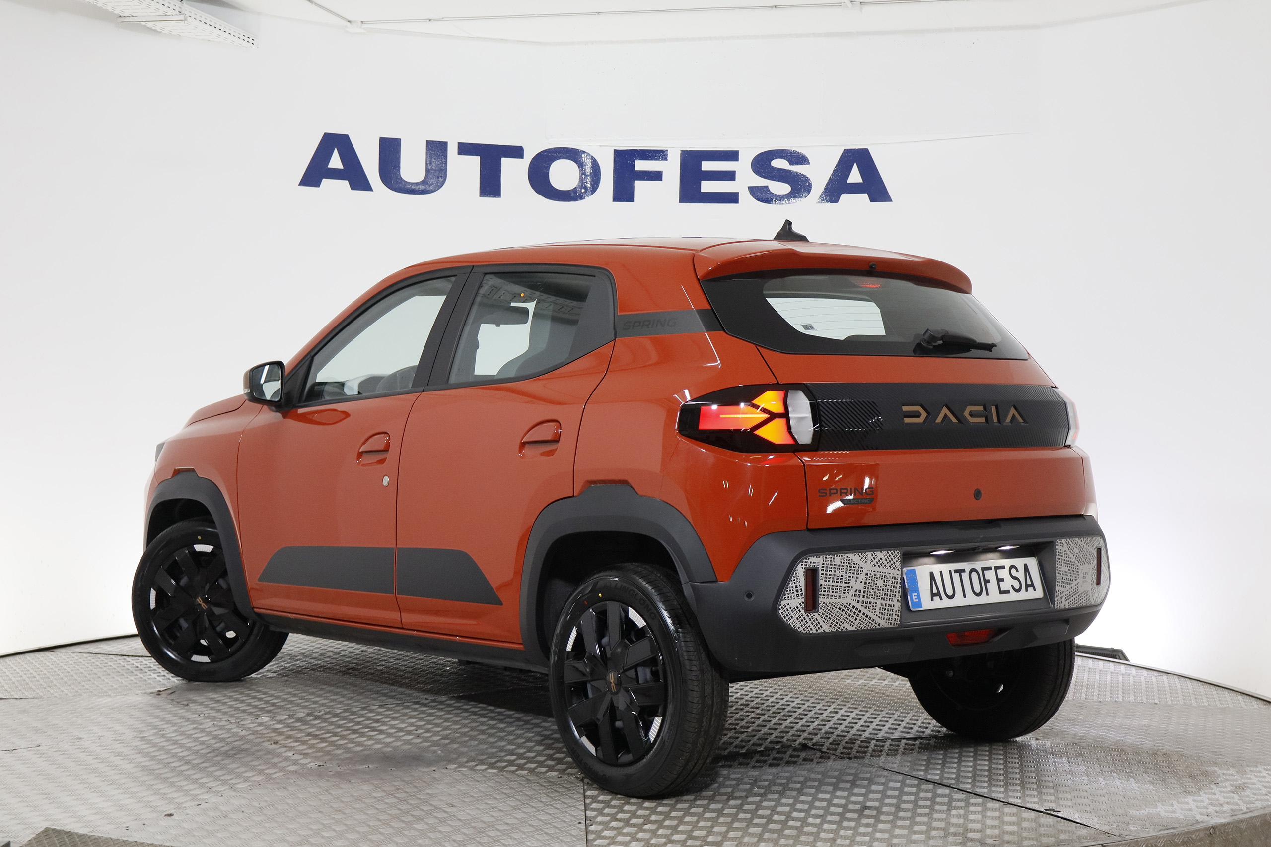 Dacia Spring ELECTRICO EXTREME 65cv AUTO 5P foto 6