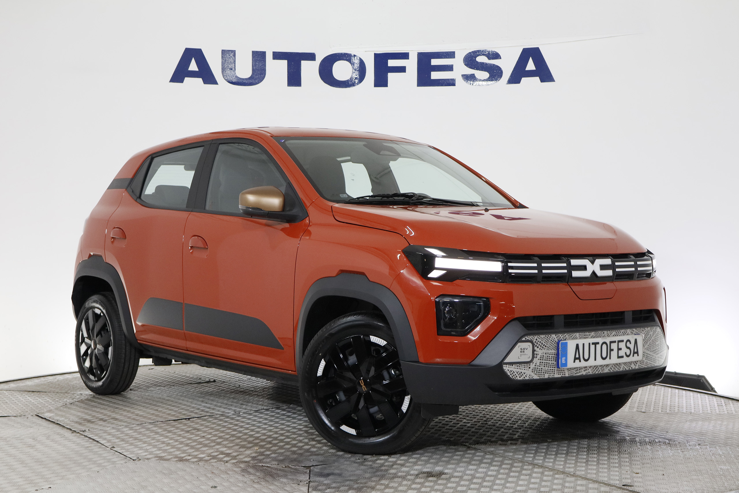 Dacia Spring ELECTRICO EXTREME 65cv AUTO 5P foto 3