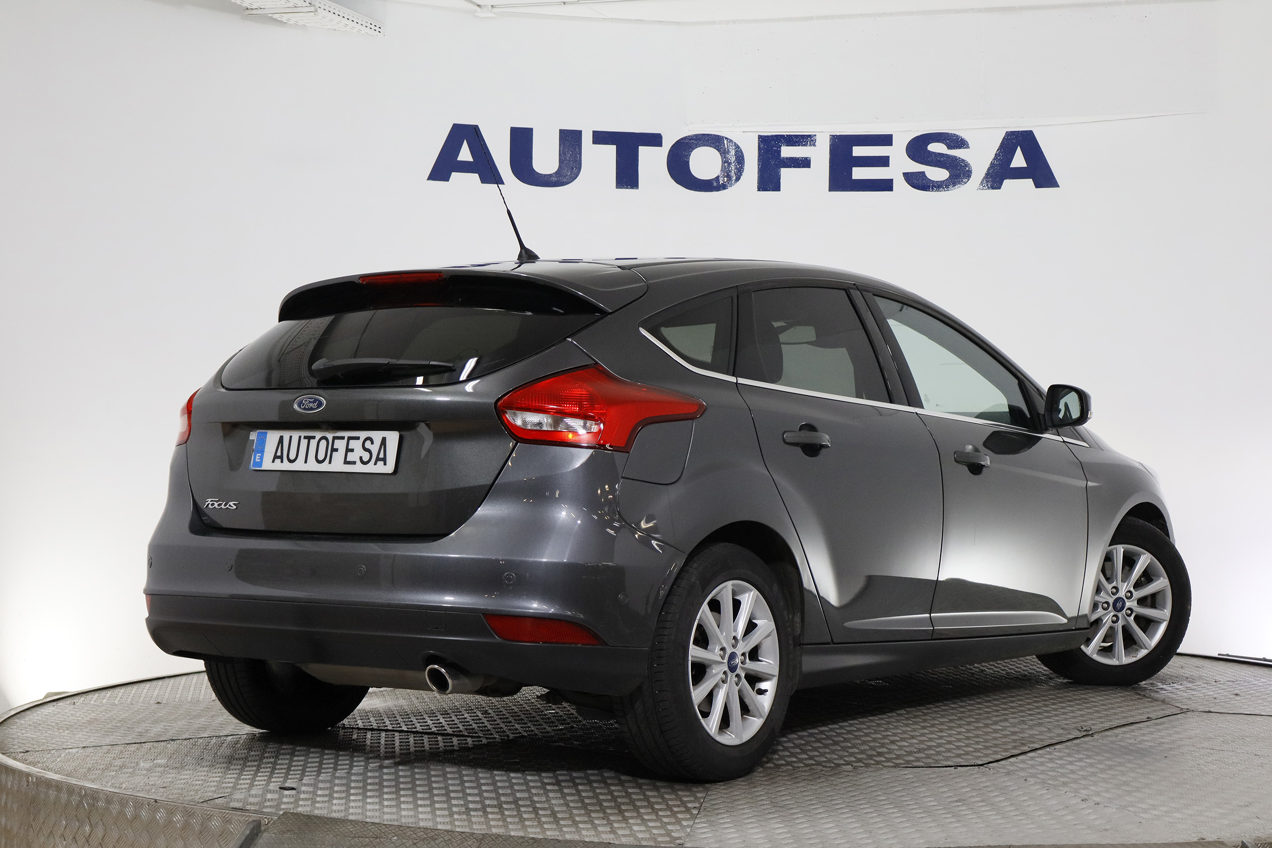 Ford Focus 2.0 TDCI 150cv TITANIUM 5P # NAVY foto 9