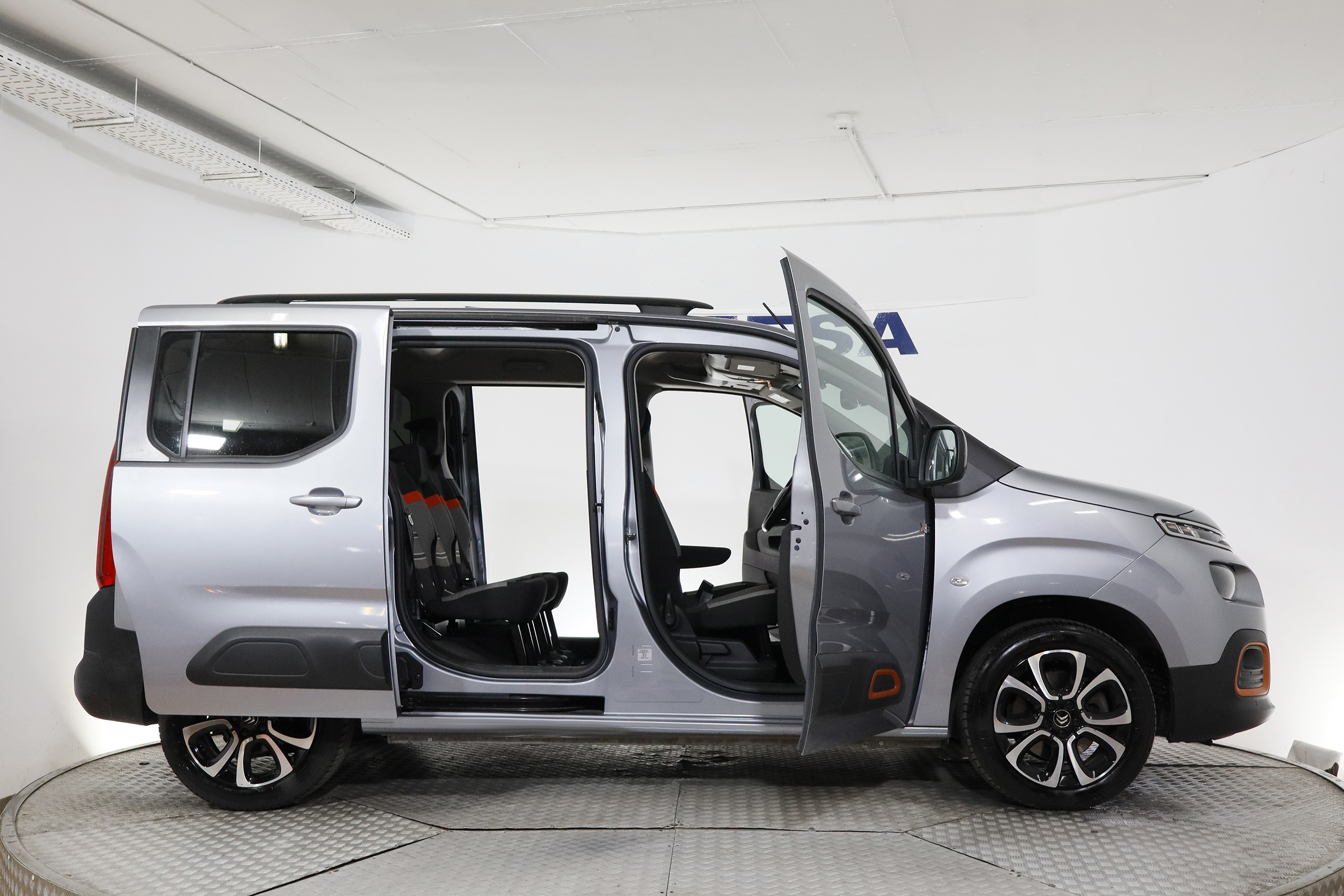 Citroen Berlingo 1.2 TALLA M SHINE 130cv AUTO 5P # NAVY foto 11