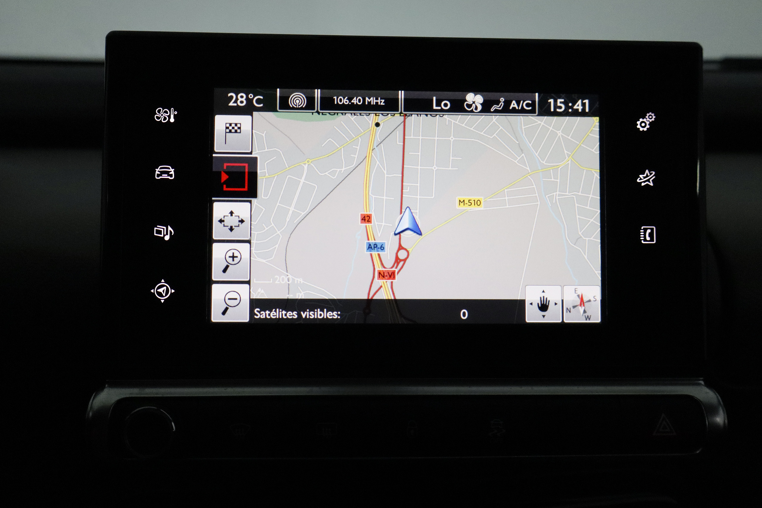 Citroen C4 Cactus 1.2 110cv SHINE 5P # NAVY foto 20