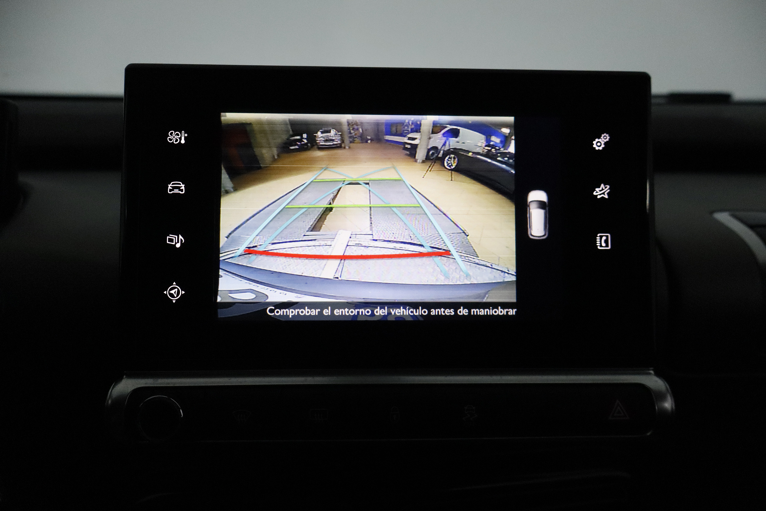 Citroen C4 Cactus 1.2 110cv SHINE 5P # NAVY foto 21