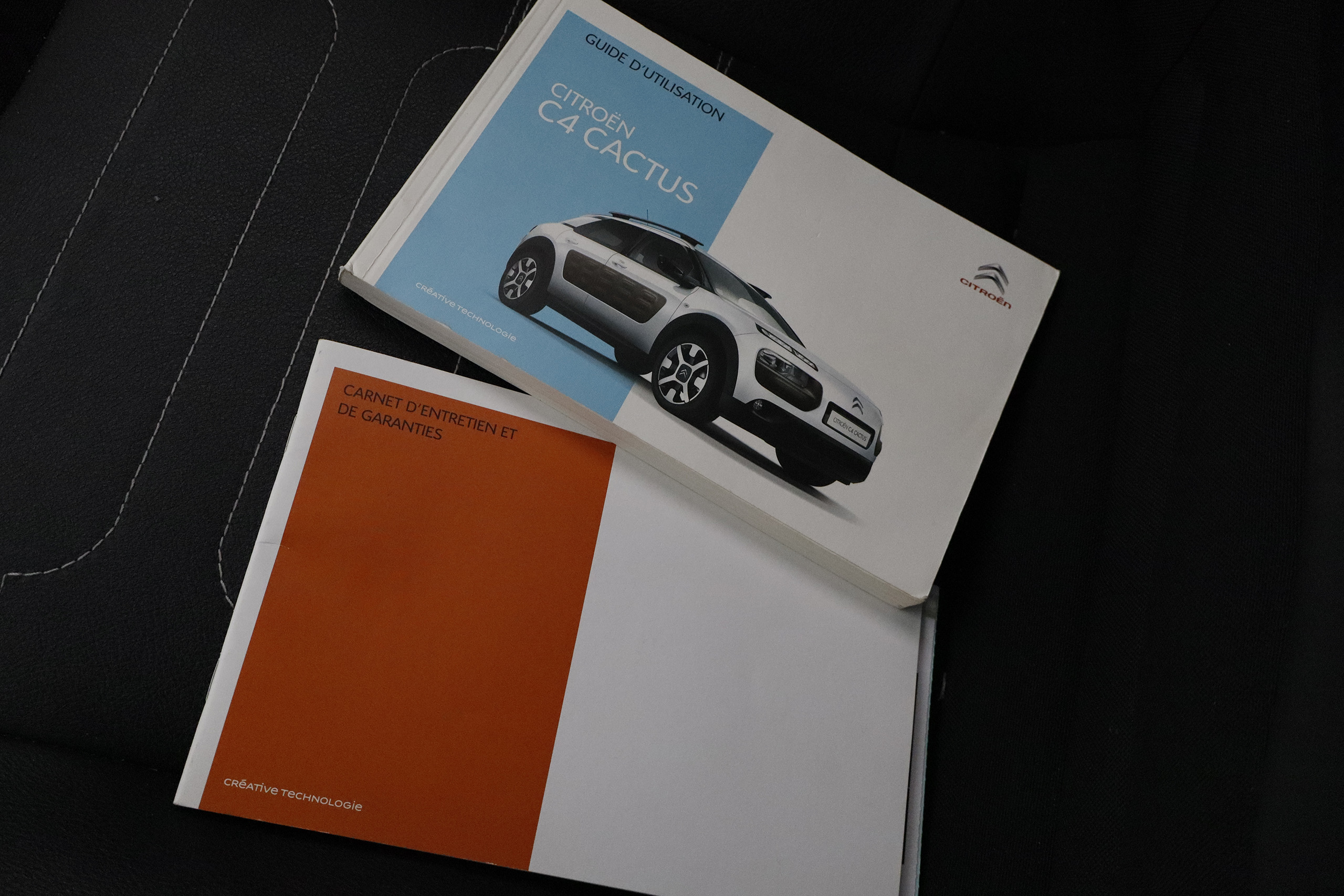 Citroen C4 Cactus 1.2 110cv SHINE 5P # NAVY foto 27