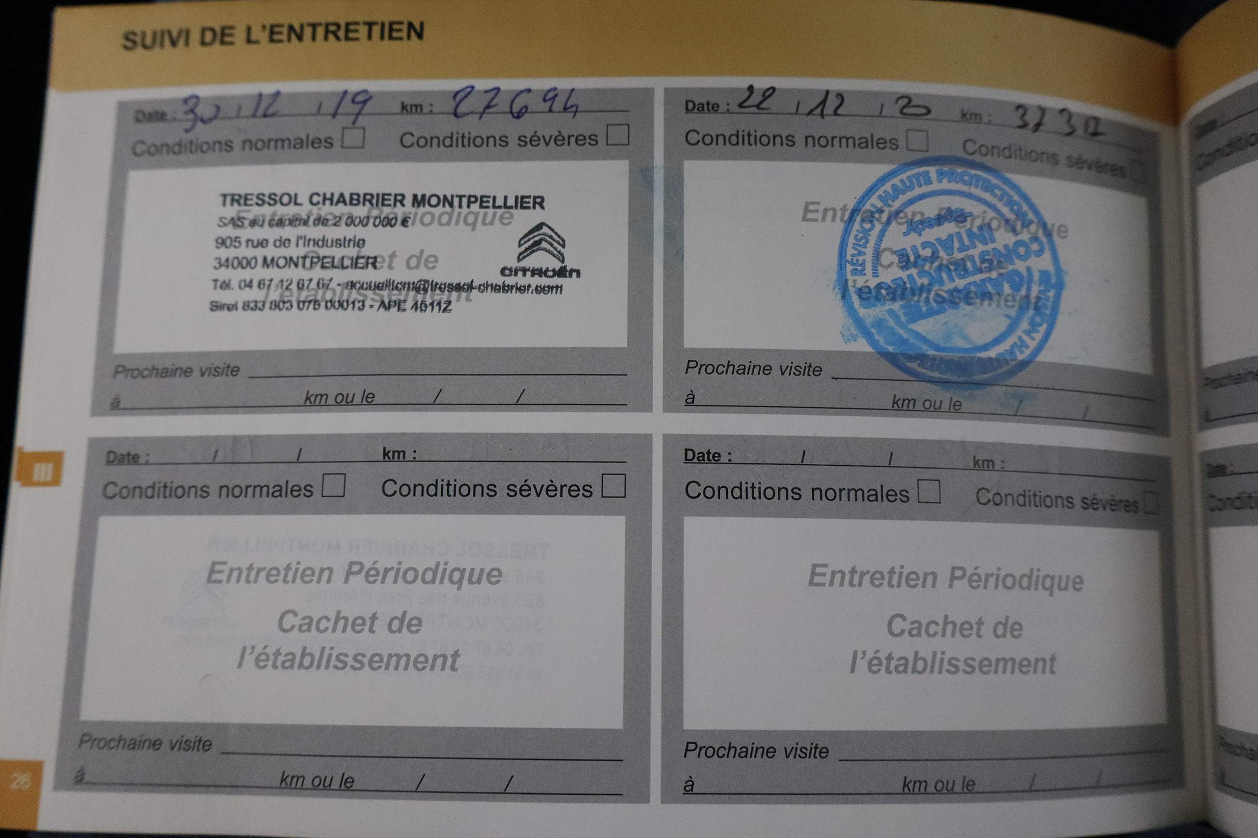 Citroen C4 Cactus 1.2 110cv SHINE 5P # NAVY foto 29