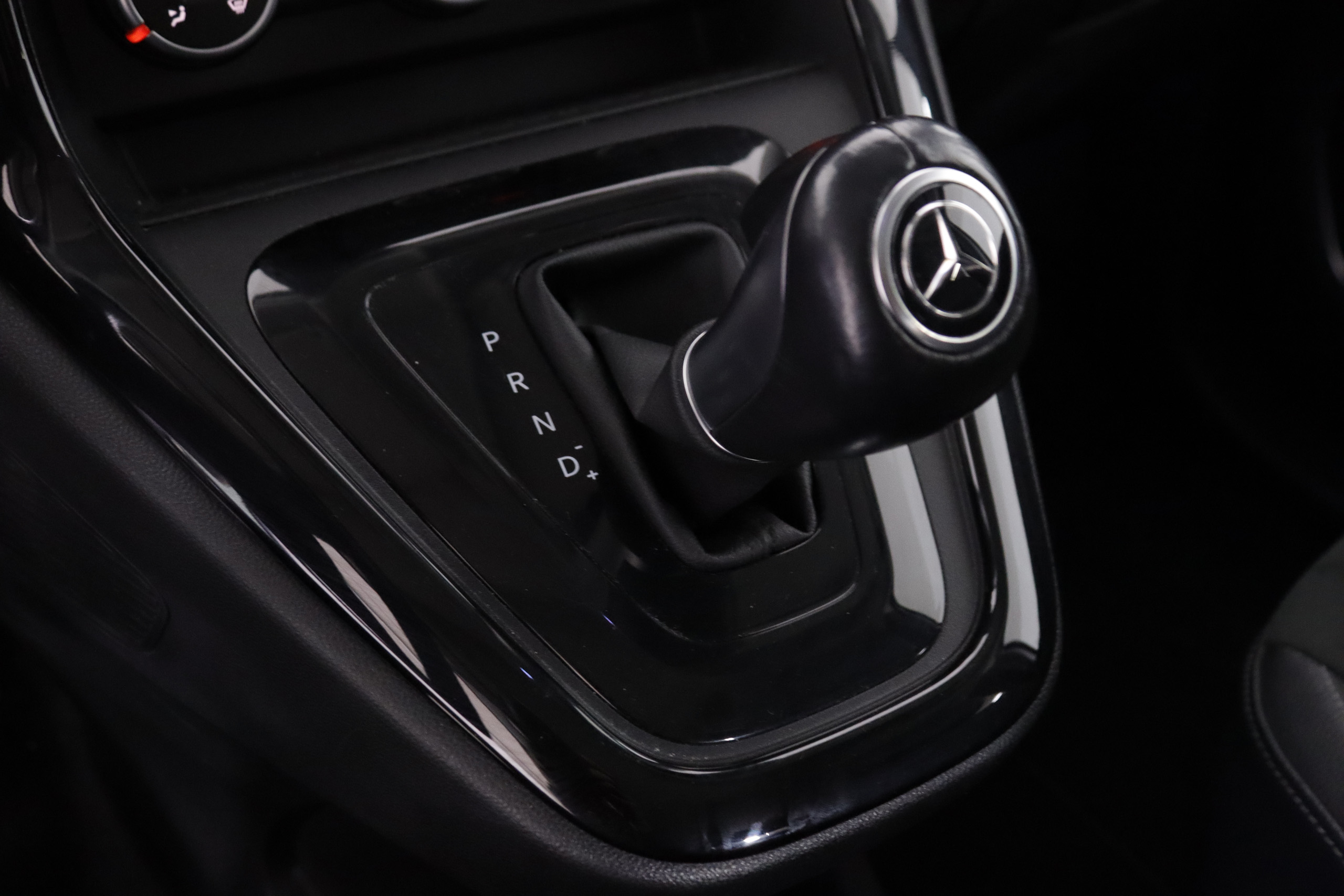 Mercedes-benz CLASE T TOURER LARGO 115cv AUTO 5P # IVA DEDUCIBLE, NAVY foto 19